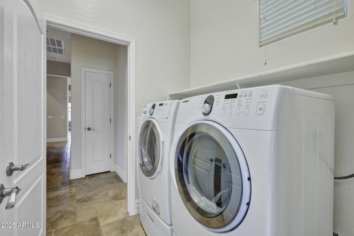 Sun City, Arizona, 85375, United States, 3 Bedrooms Bedrooms, ,2 BathroomsBathrooms,Residential,For Sale,1938319