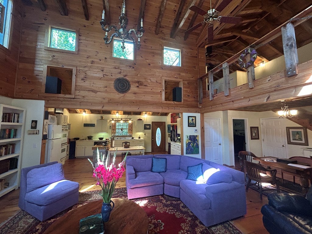 Blue Ridge, Georgia, 30513, United States, 3 Bedrooms Bedrooms, ,3 BathroomsBathrooms,Residential,For Sale,1954403