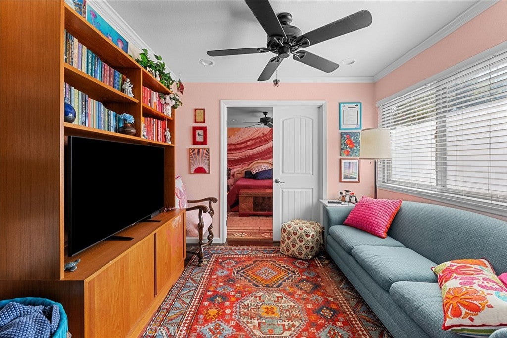 Redlands, California, 92374, United States, 3 Bedrooms Bedrooms, ,2 BathroomsBathrooms,Residential,For Sale,1980103