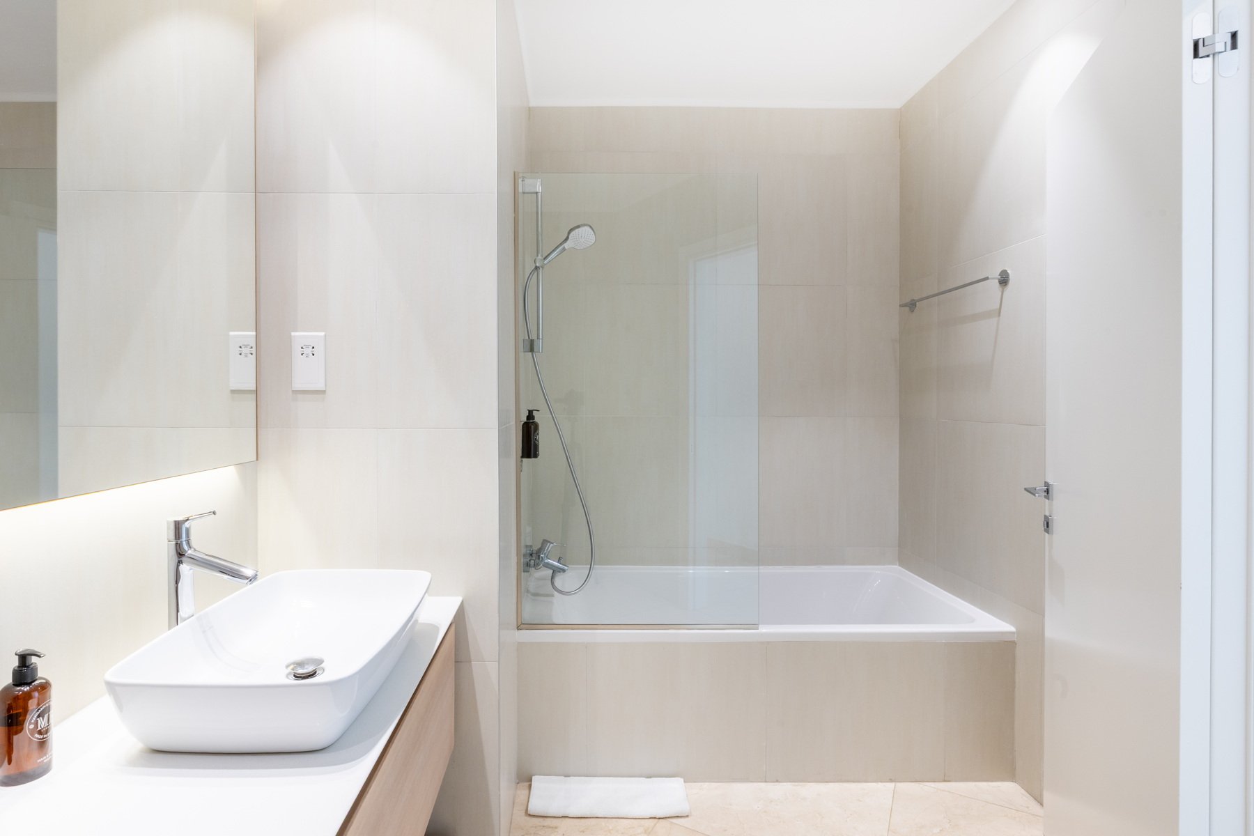  Serviced Three Bedroom Residence in the Heart of Nicosia - 物件實景