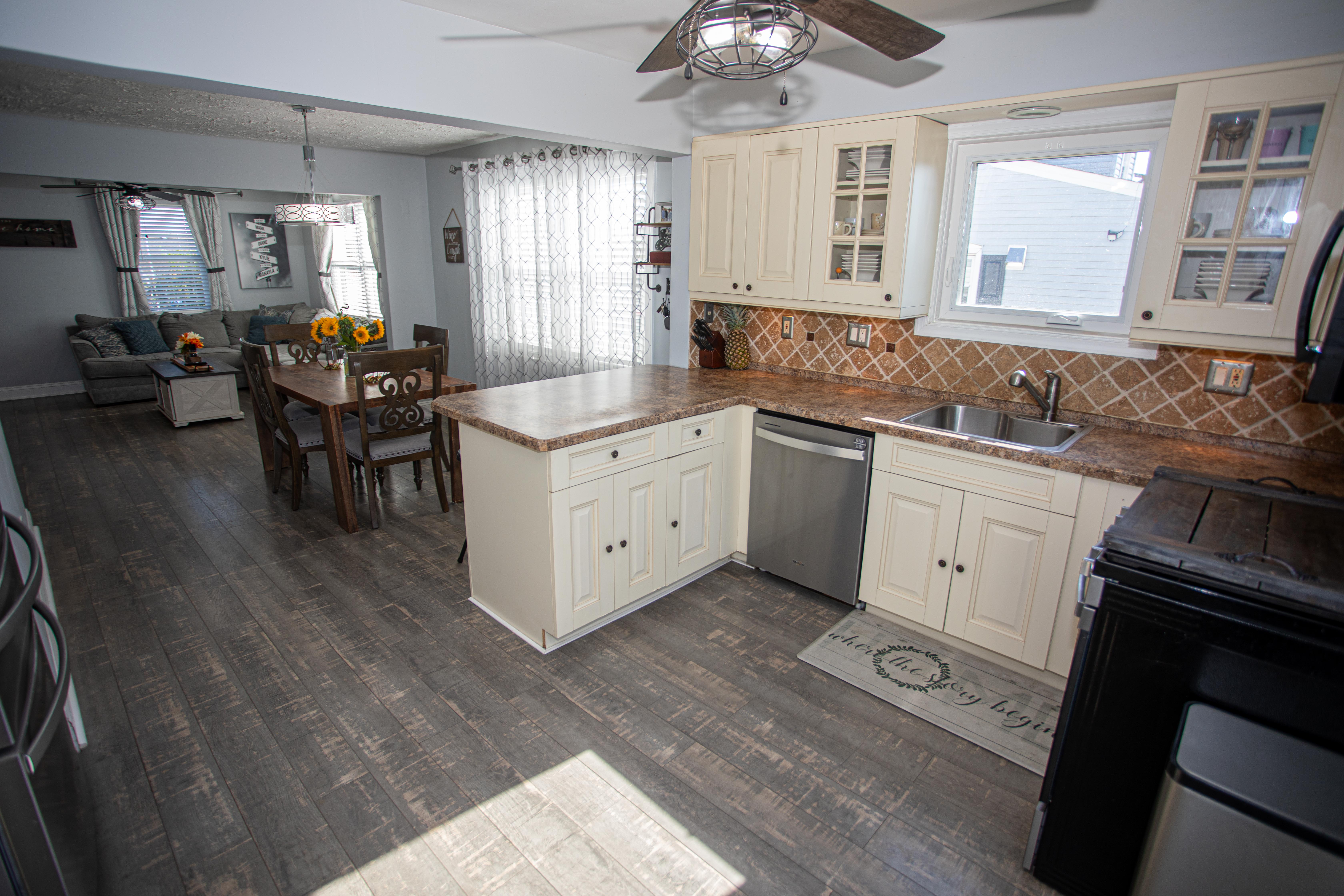 Sayreville, New Jersey, 08879, United States, 4 Bedrooms Bedrooms, ,2 BathroomsBathrooms,Residential,For Sale,1943409