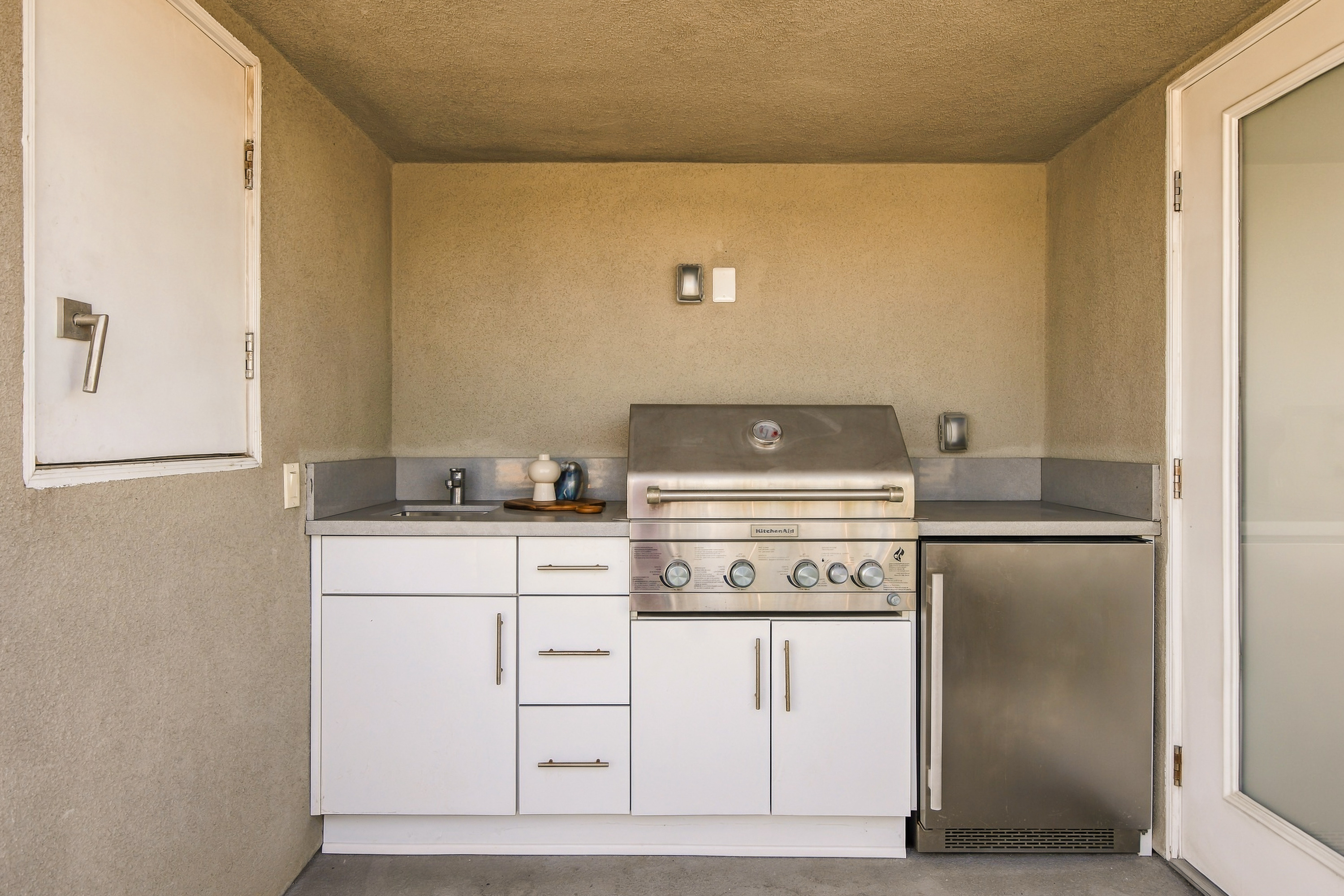  5411 West Wilshire Vista Lane, Los Angeles, CA 90019 - 物件實景