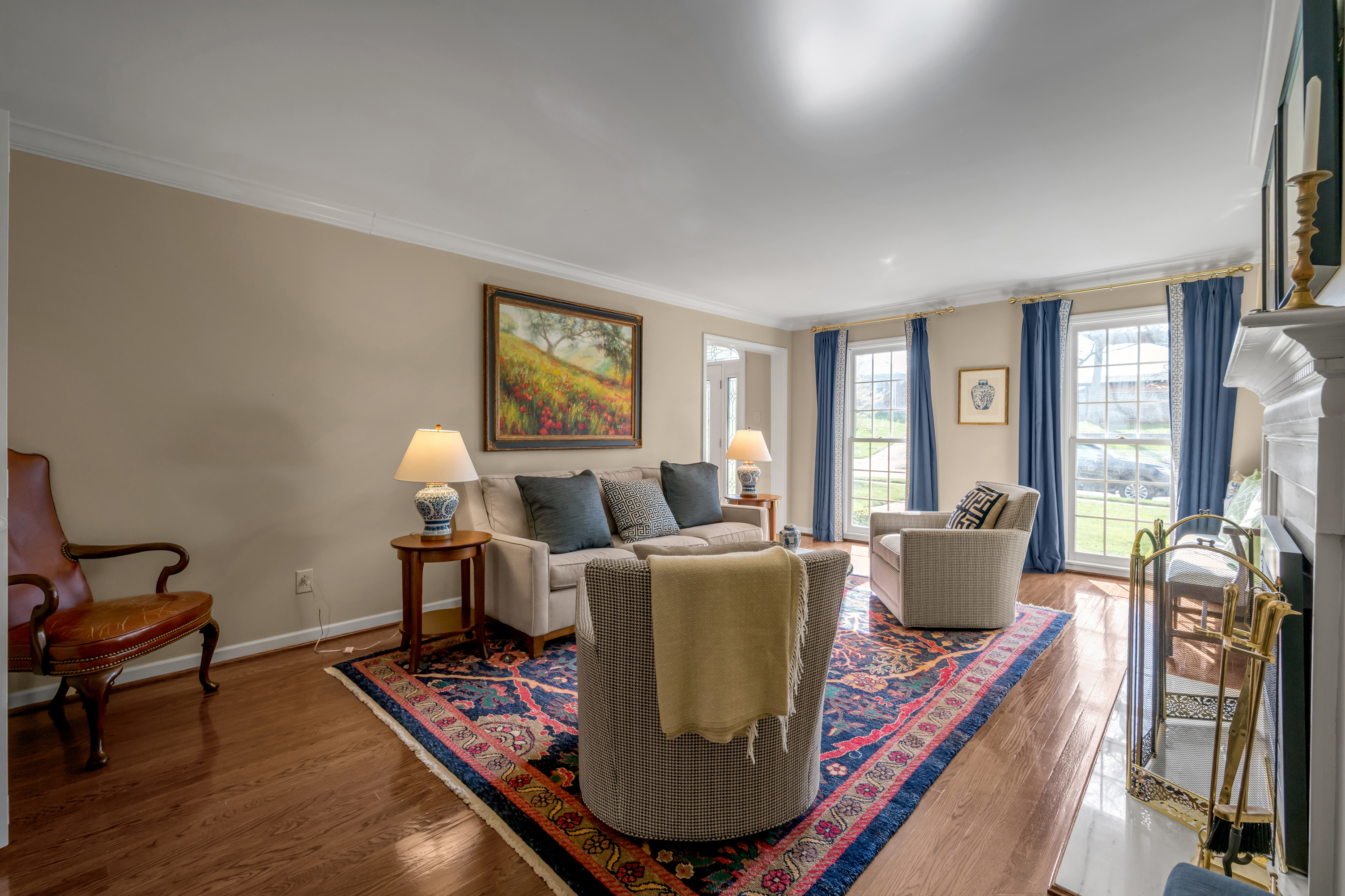  2071 Manor Drive - 物件實景