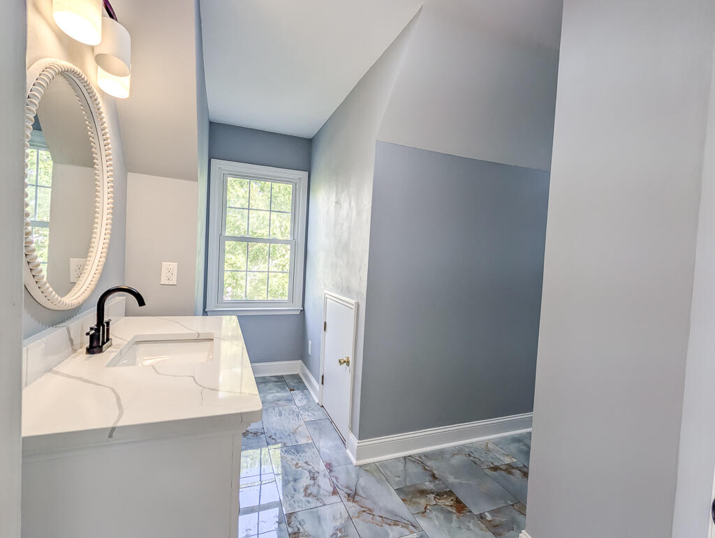 Moncks Corner, South Carolina, 29461, United States, 4 Bedrooms Bedrooms, ,3 BathroomsBathrooms,Residential,For Sale,1986405