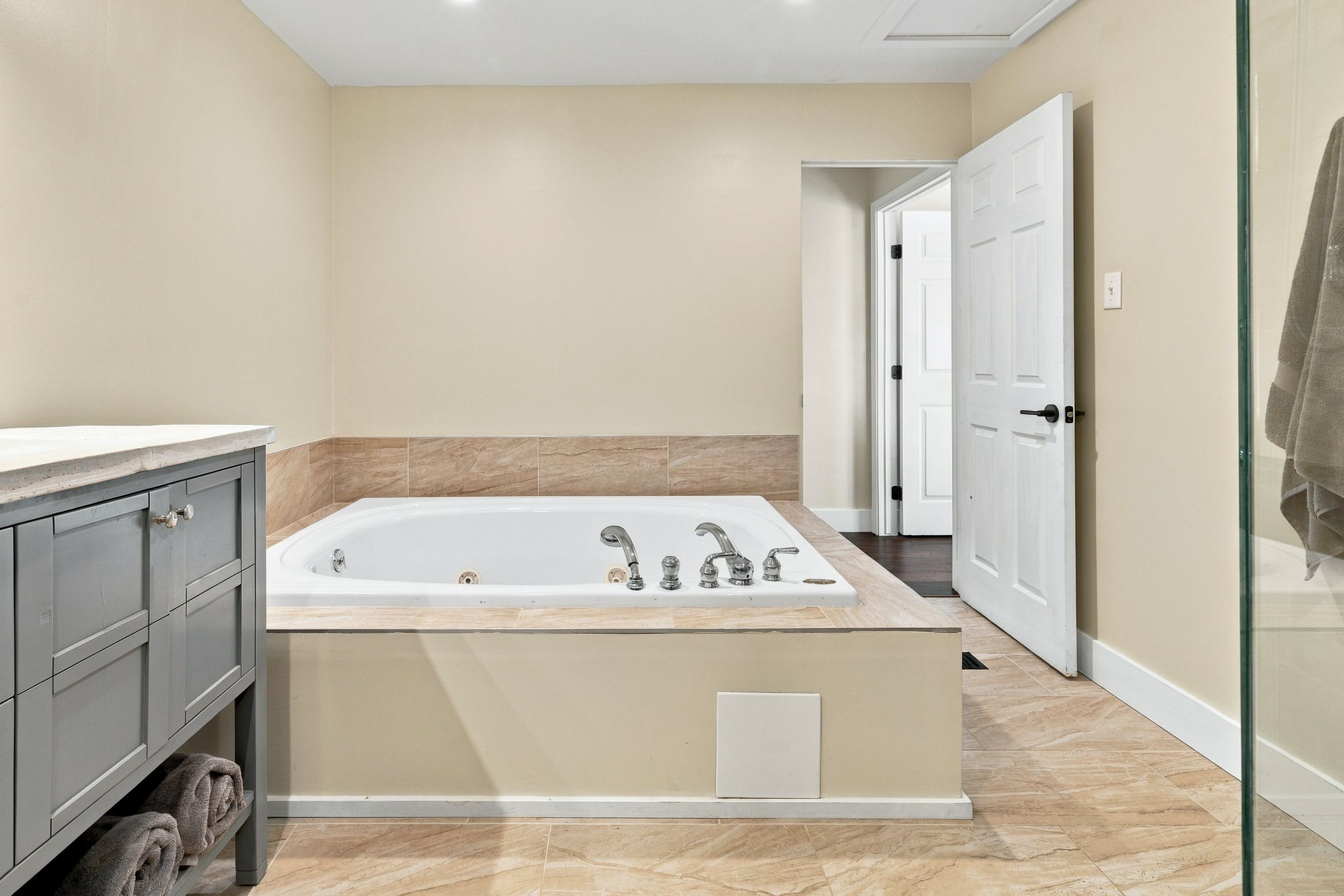  736 Darlington Street, Carnegie, PA 15106 - 物件實景