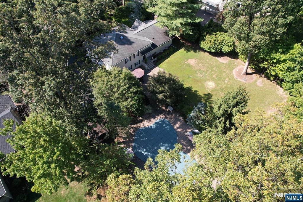 Wyckoff, New Jersey, 07481, United States, 4 Bedrooms Bedrooms, ,3 BathroomsBathrooms,Residential,For Sale,1950847
