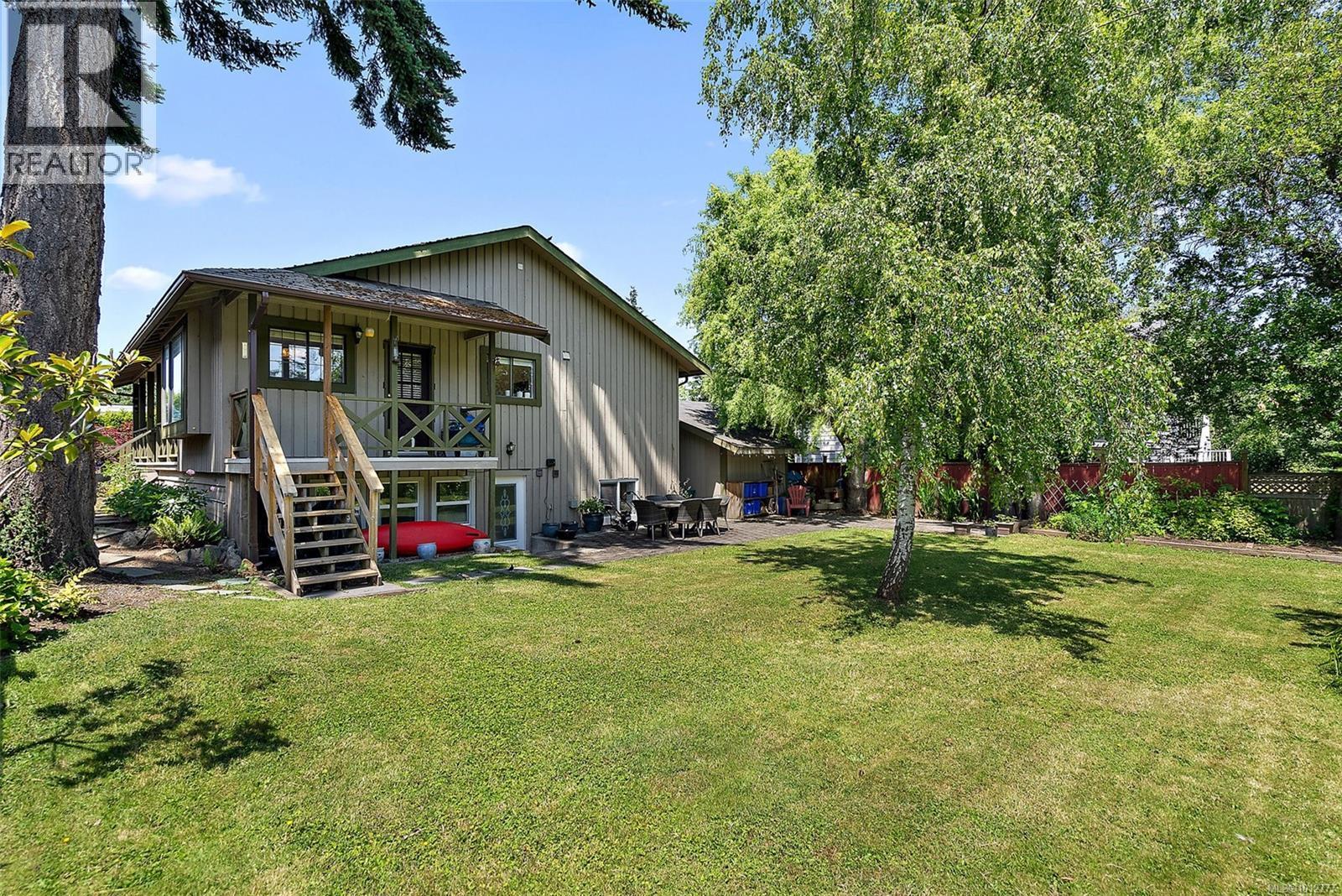 VIEW ROYAL, British Columbia, V9B 6N7, CA, 5 Bedrooms Bedrooms, ,3 BathroomsBathrooms,Residential,For Sale,1951757