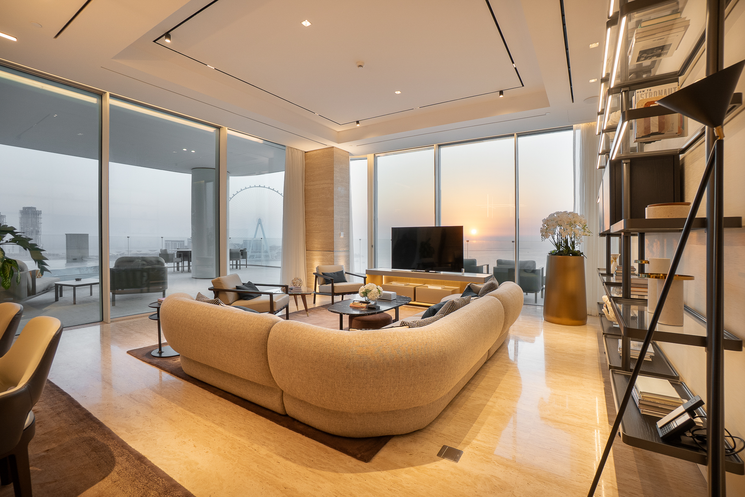  Rare 4BR Apartment Double-Height Terrace Edition - 物件實景