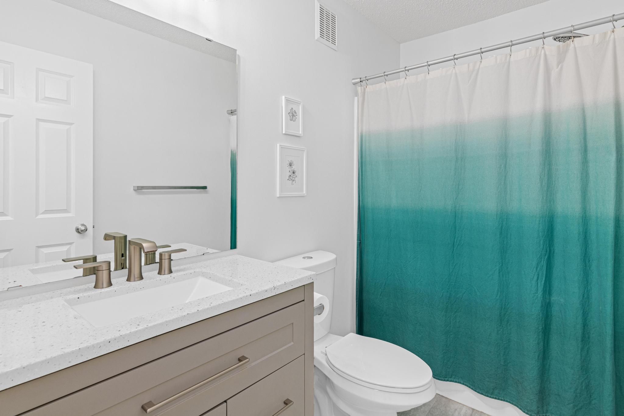  Beautifully Updated Living Near Downtown Robbinsdale - 物件實景