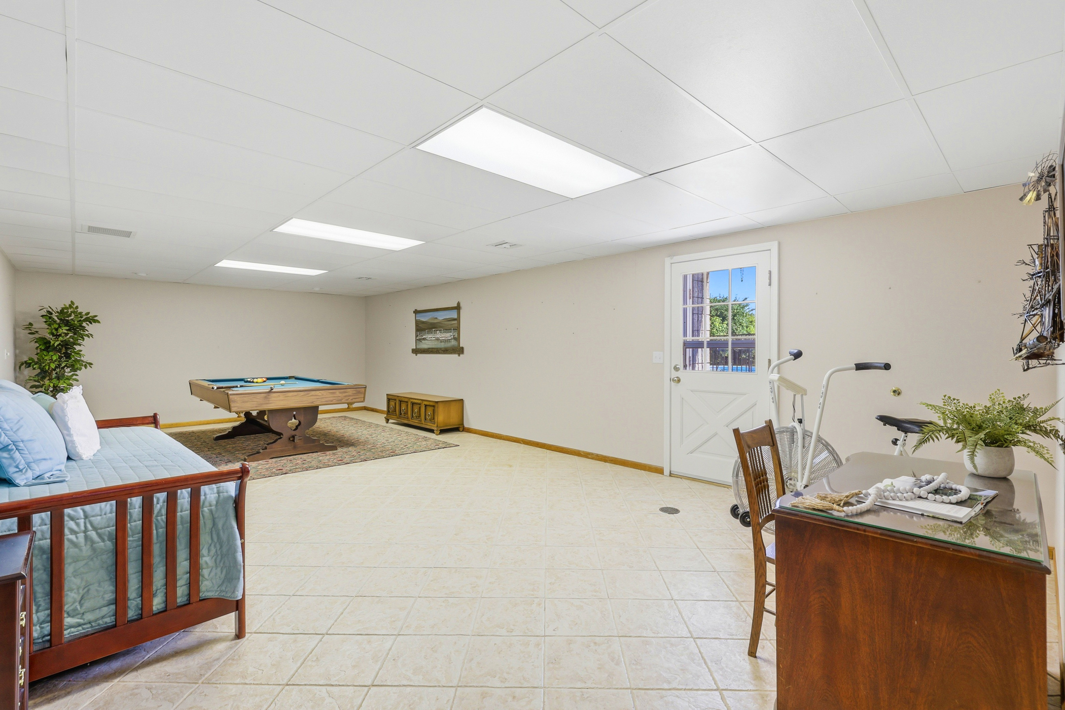  Prime Columbia River Frontage, Pool, large lot - 物件實景