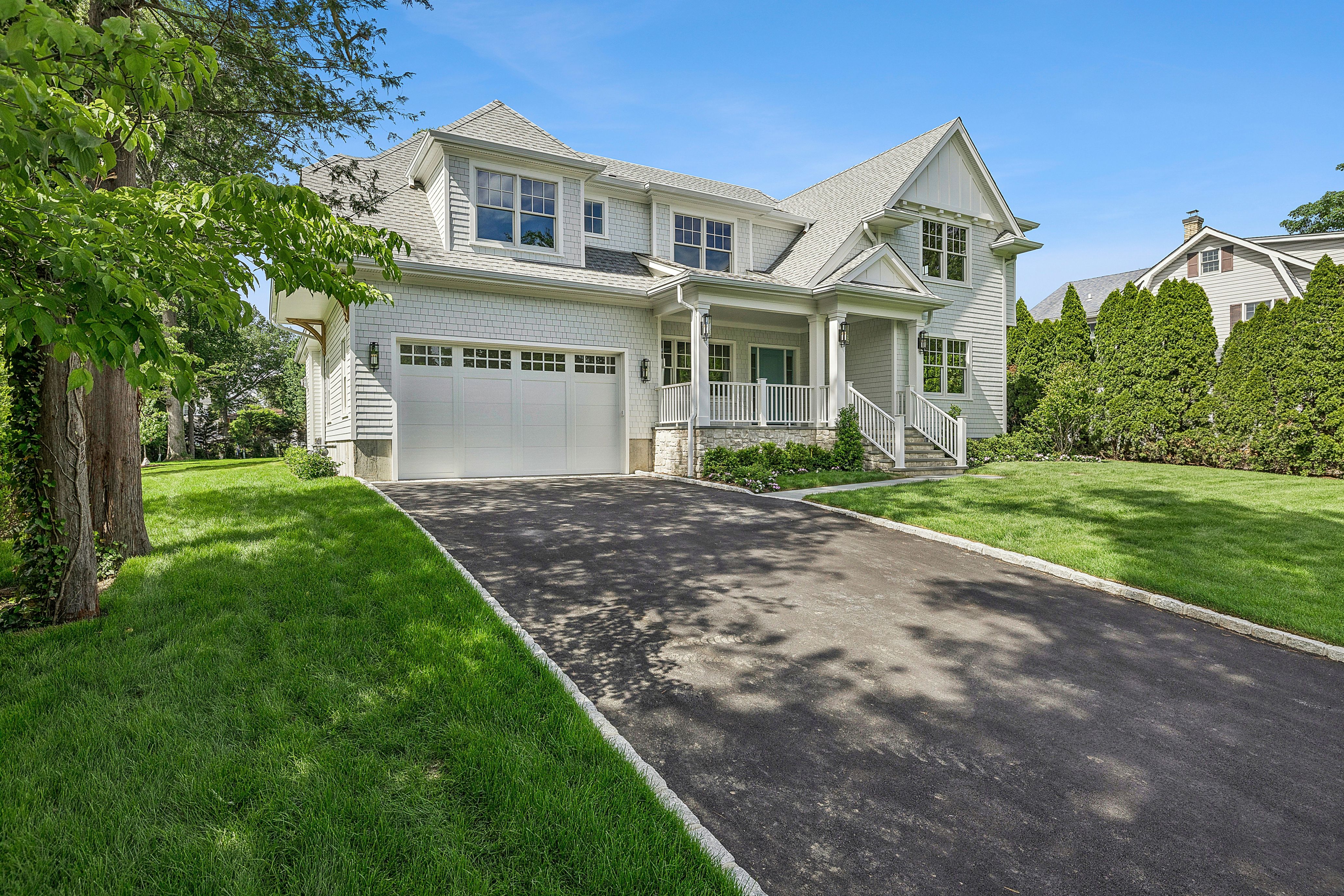  8 Club Road, Sea Cliff, NY 11579 - 物件實景