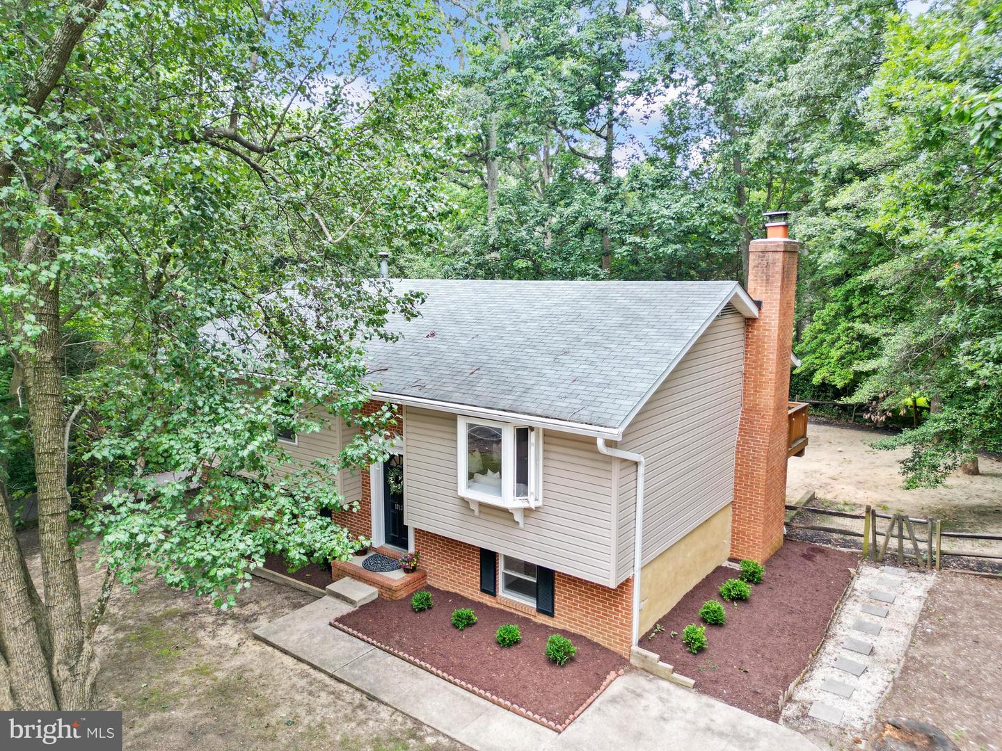 Crownsville, Maryland, 21032, United States, 4 Bedrooms Bedrooms, ,3 BathroomsBathrooms,Residential,For Sale,1917607