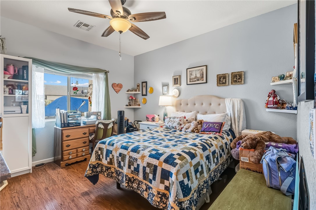 Bullhead City, Arizona, 86442, United States, 4 Bedrooms Bedrooms, ,2 BathroomsBathrooms,Residential,For Sale,1988926