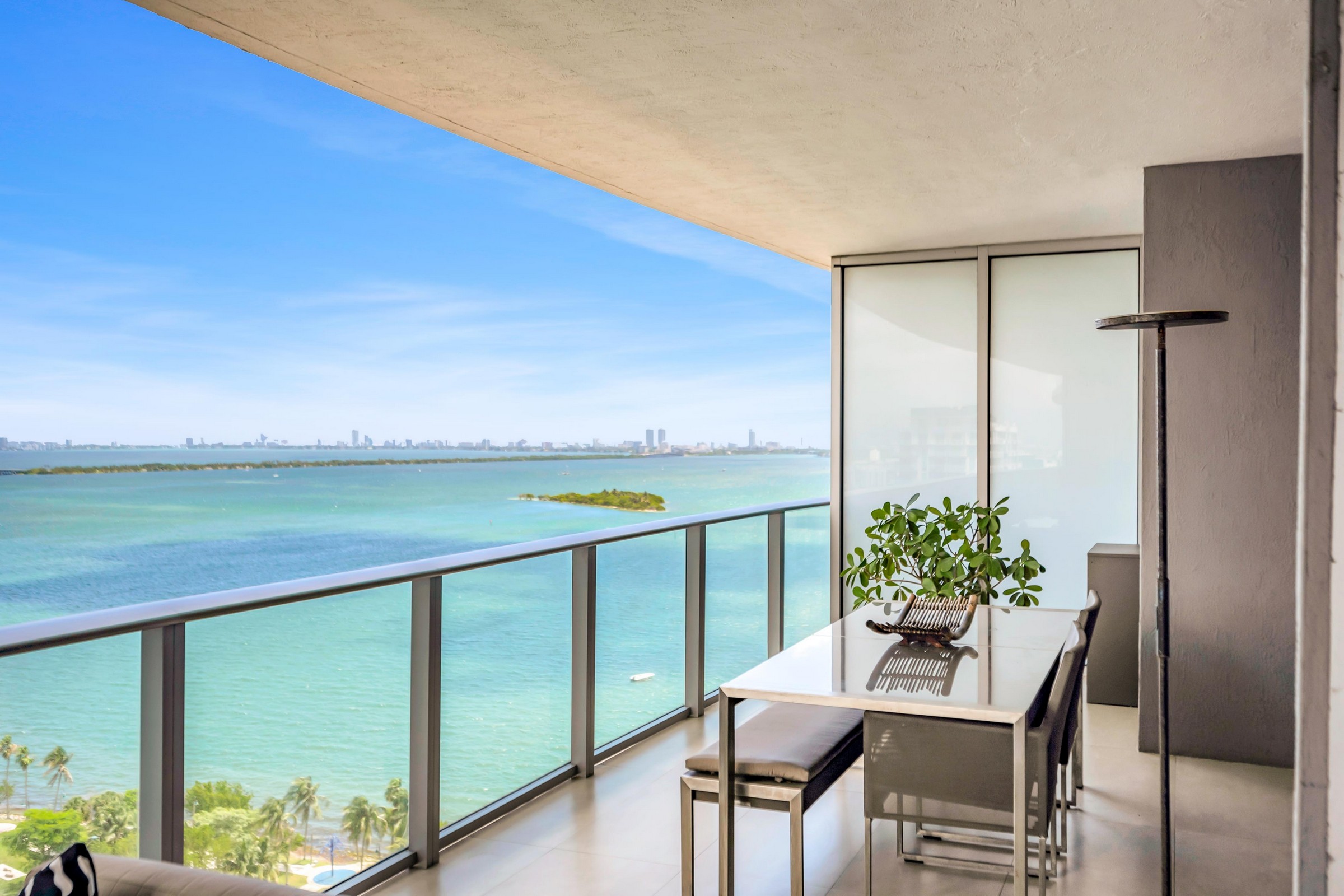  488 NE 18th St, Miami, FL, 33132 - 物件實景