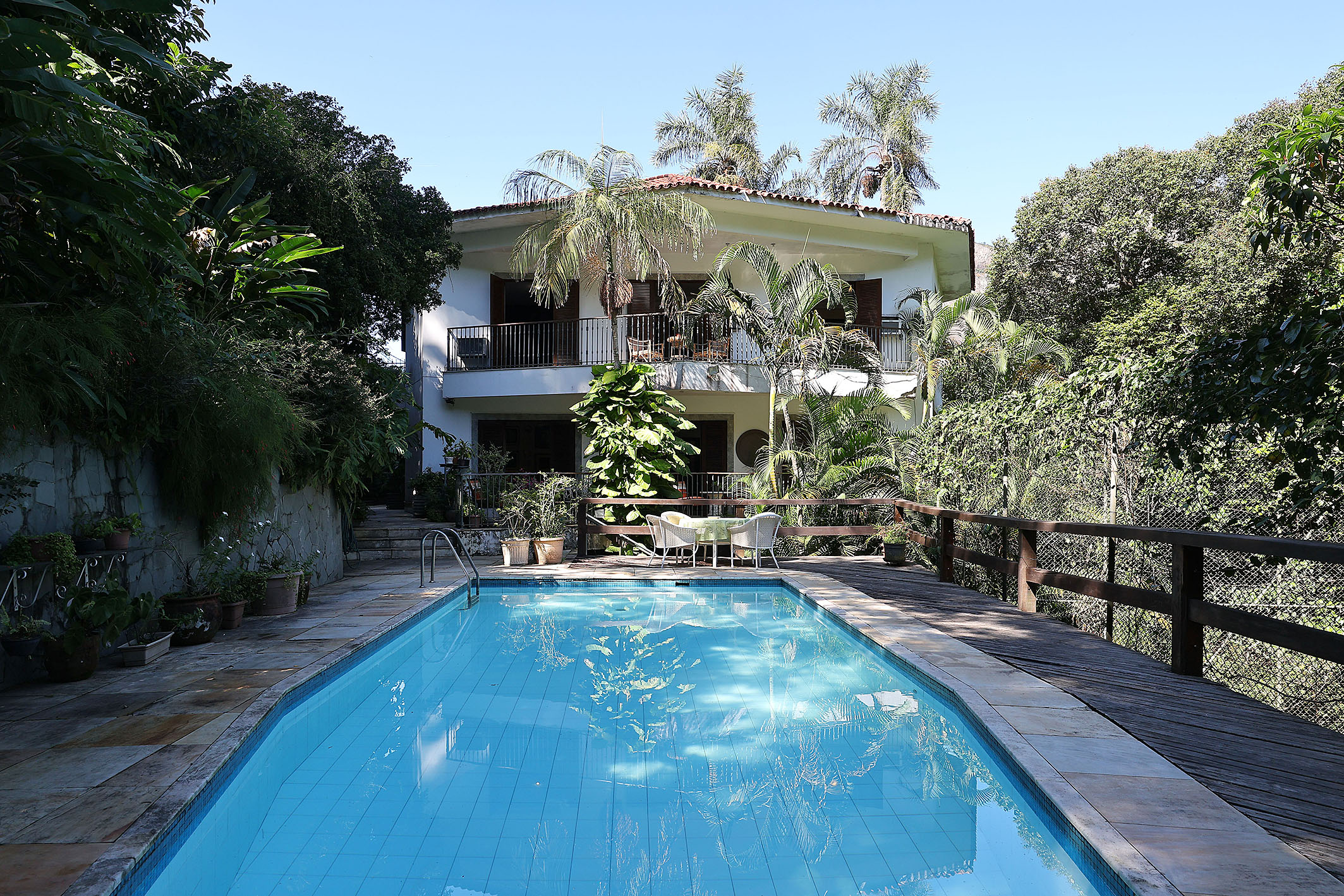  Residence in gated community with 936 m² integrated with the landscape in Gávea - 物件實景