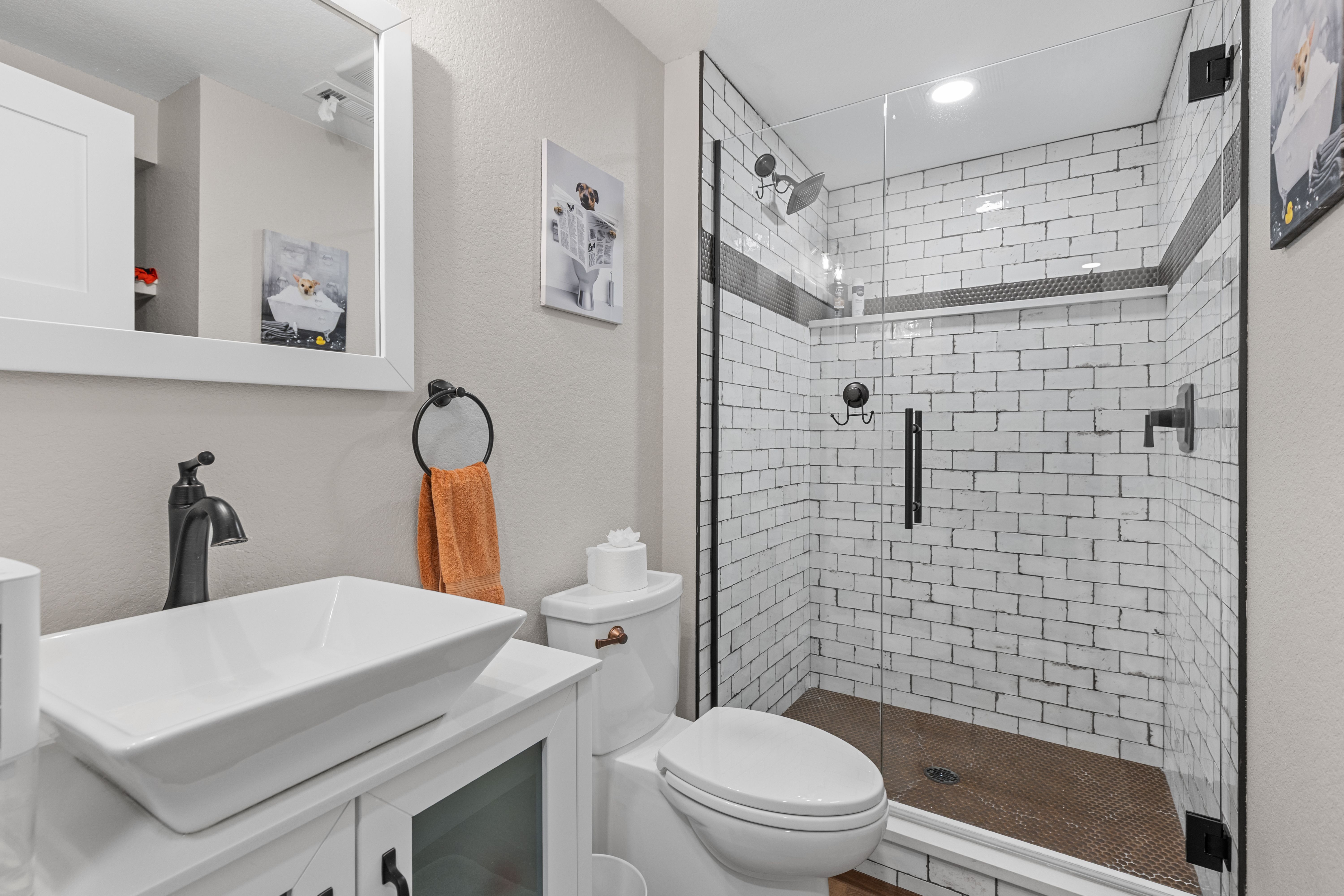  Amazing Opportunity For Multigenerational Living - 物件實景