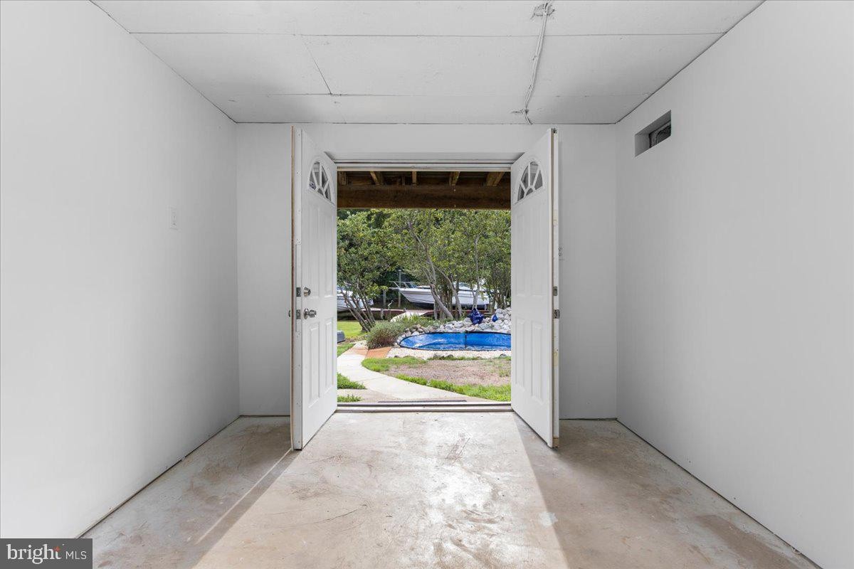 PASADENA, Maryland, 21122, United States, 4 Bedrooms Bedrooms, ,4 BathroomsBathrooms,Residential,For Sale,1979207