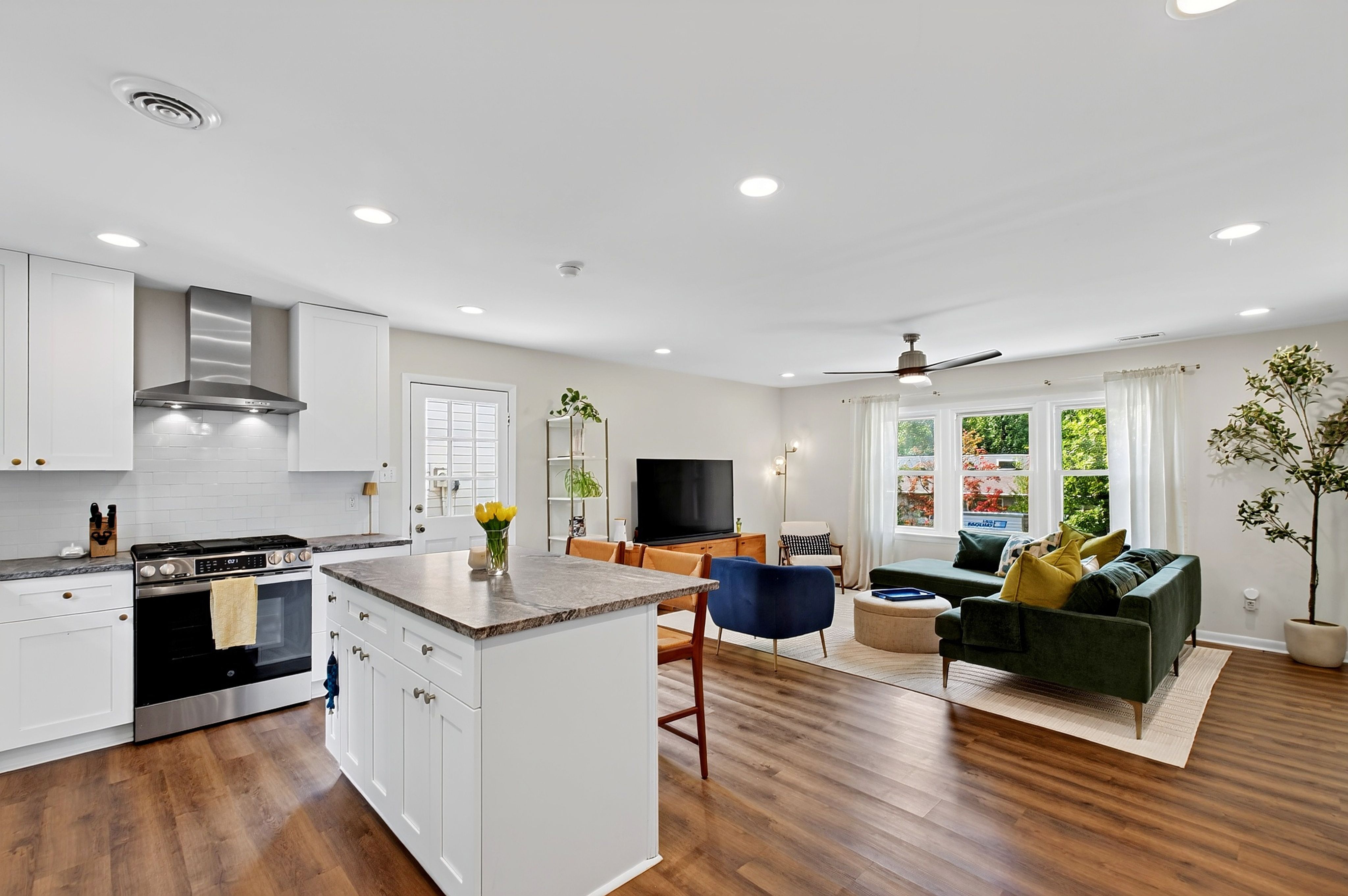  709 Dawnwood Court, Raleigh, NC 27609 - 物件實景