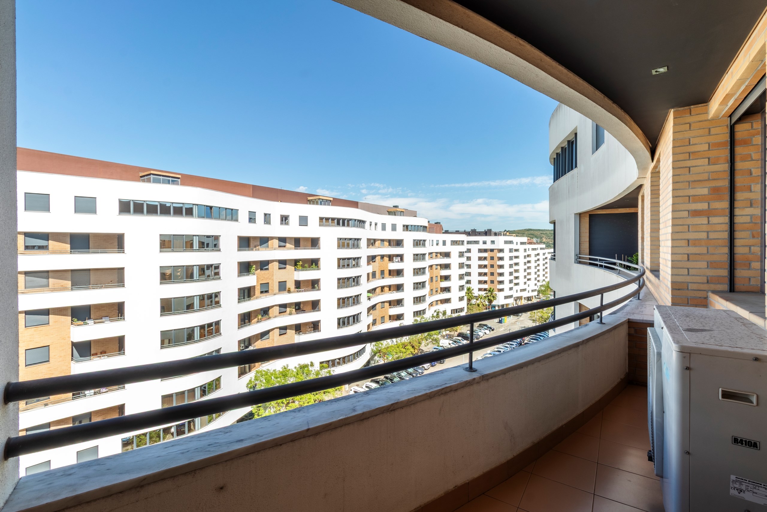 Loures, Lisbon, 2670-327 Loures, PT, 3 Bedrooms Bedrooms, ,3 BathroomsBathrooms,Residential,For Sale,1901345