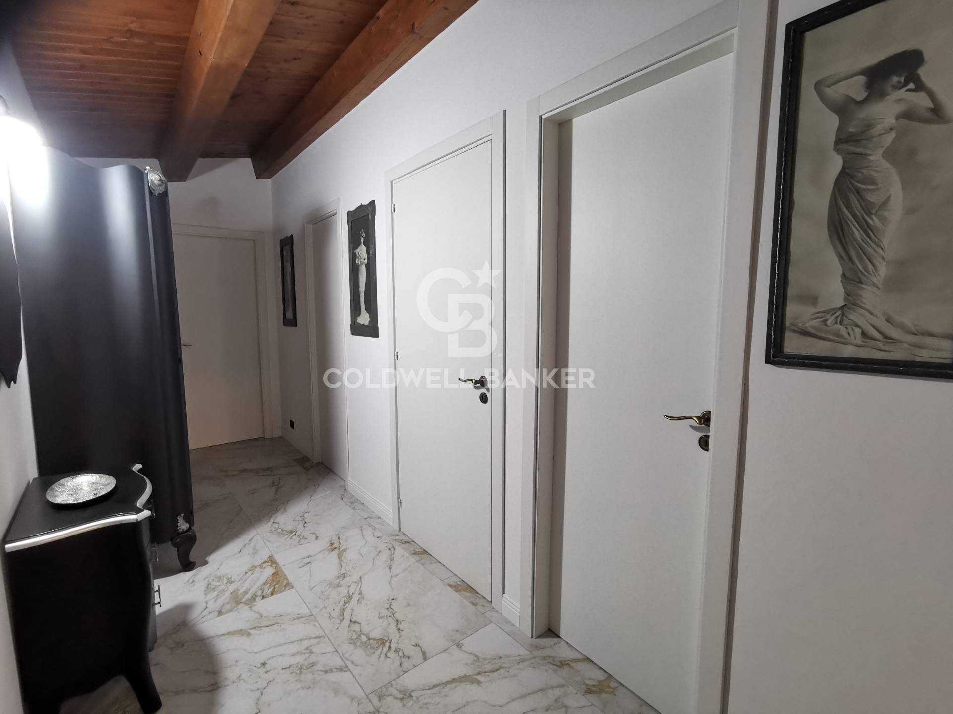 Modica, Ragusa, 97015, IT, 4 Bedrooms Bedrooms, ,6 BathroomsBathrooms,Residential,For Sale,1827626