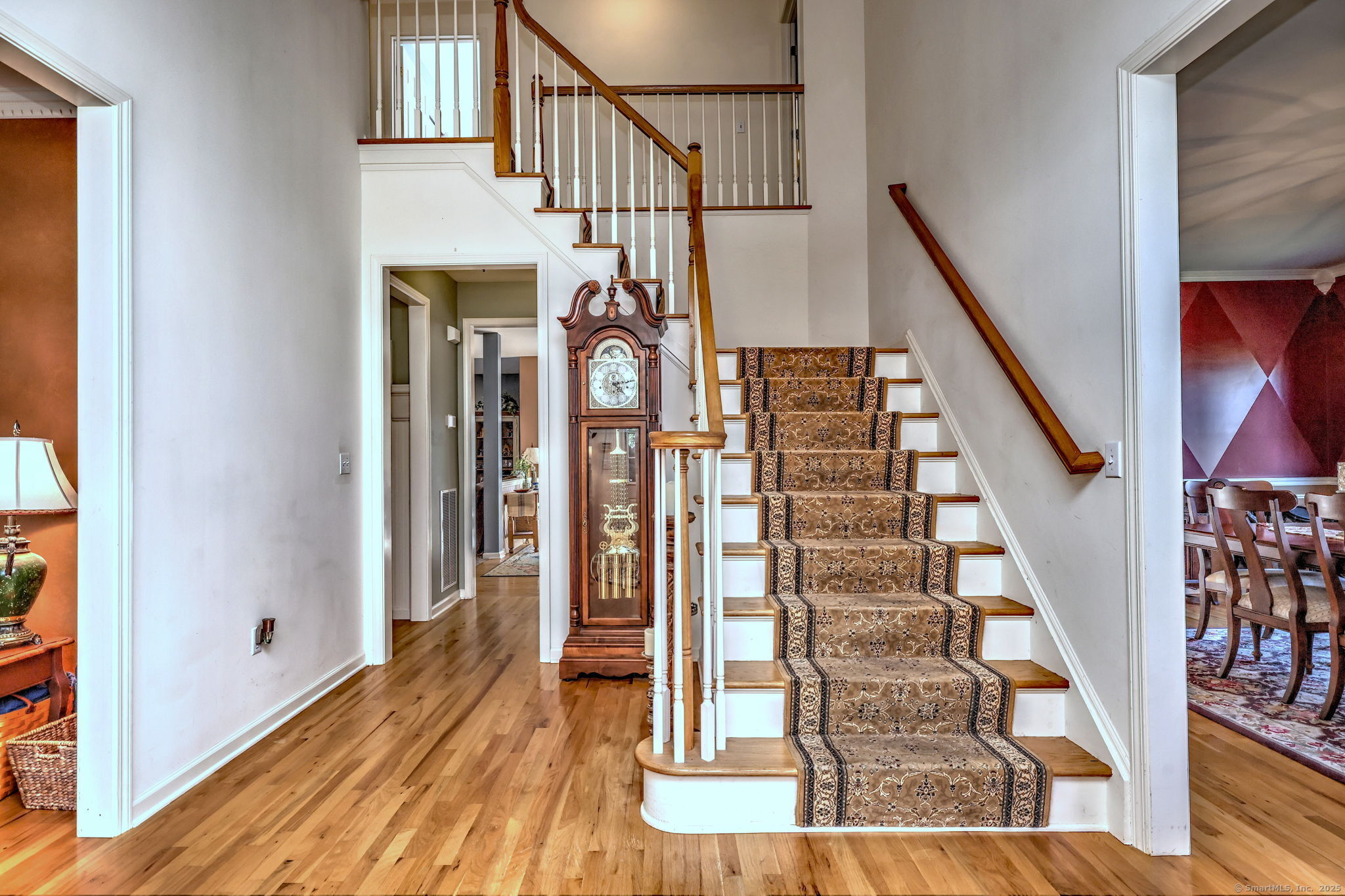 Milford, Connecticut, 06461, United States, 4 Bedrooms Bedrooms, ,3 BathroomsBathrooms,Residential,For Sale,1926096