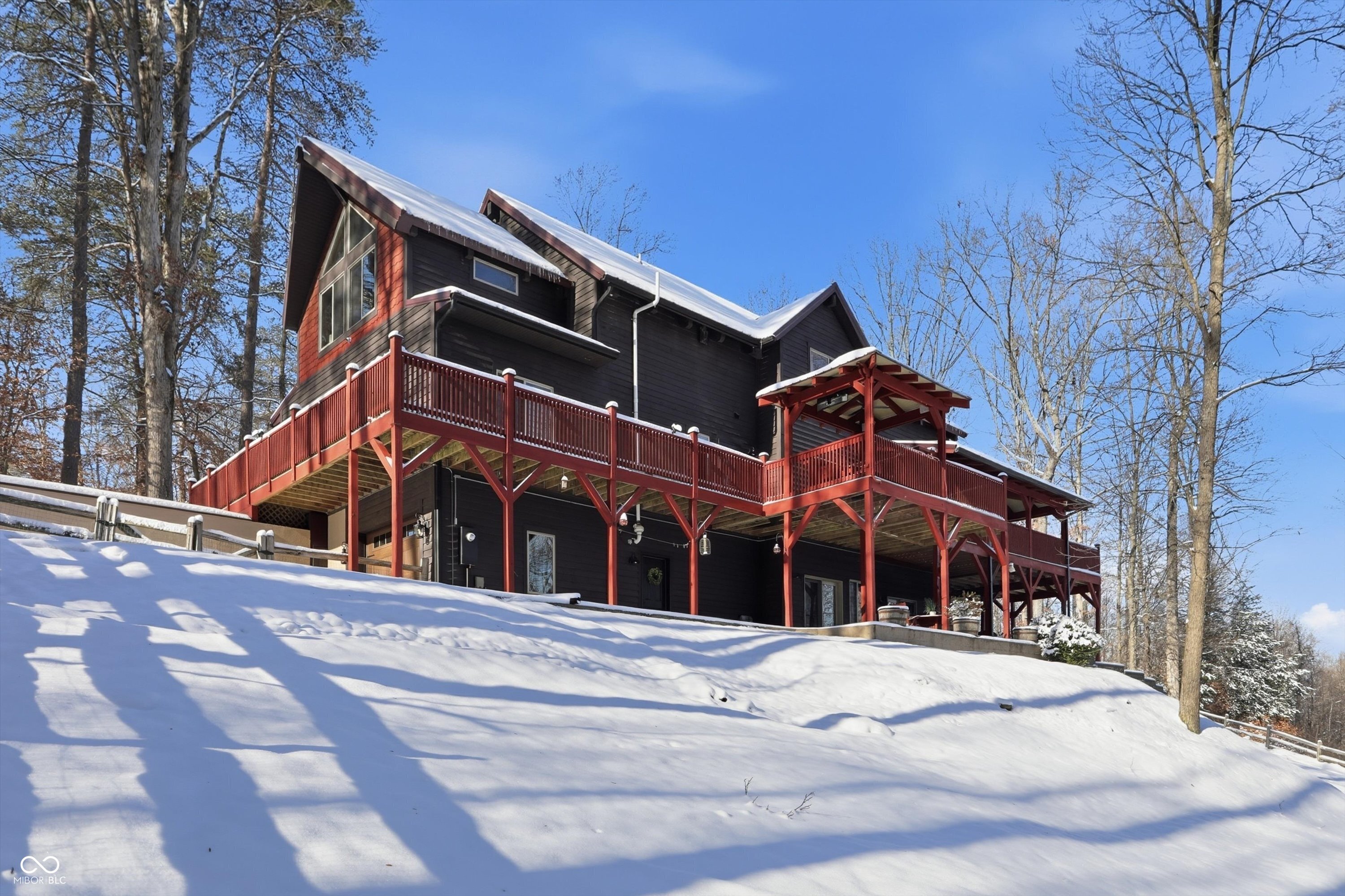 Unionville, Indiana, 47468, United States, 5 Bedrooms Bedrooms, ,5 BathroomsBathrooms,Residential,For Sale,1975333