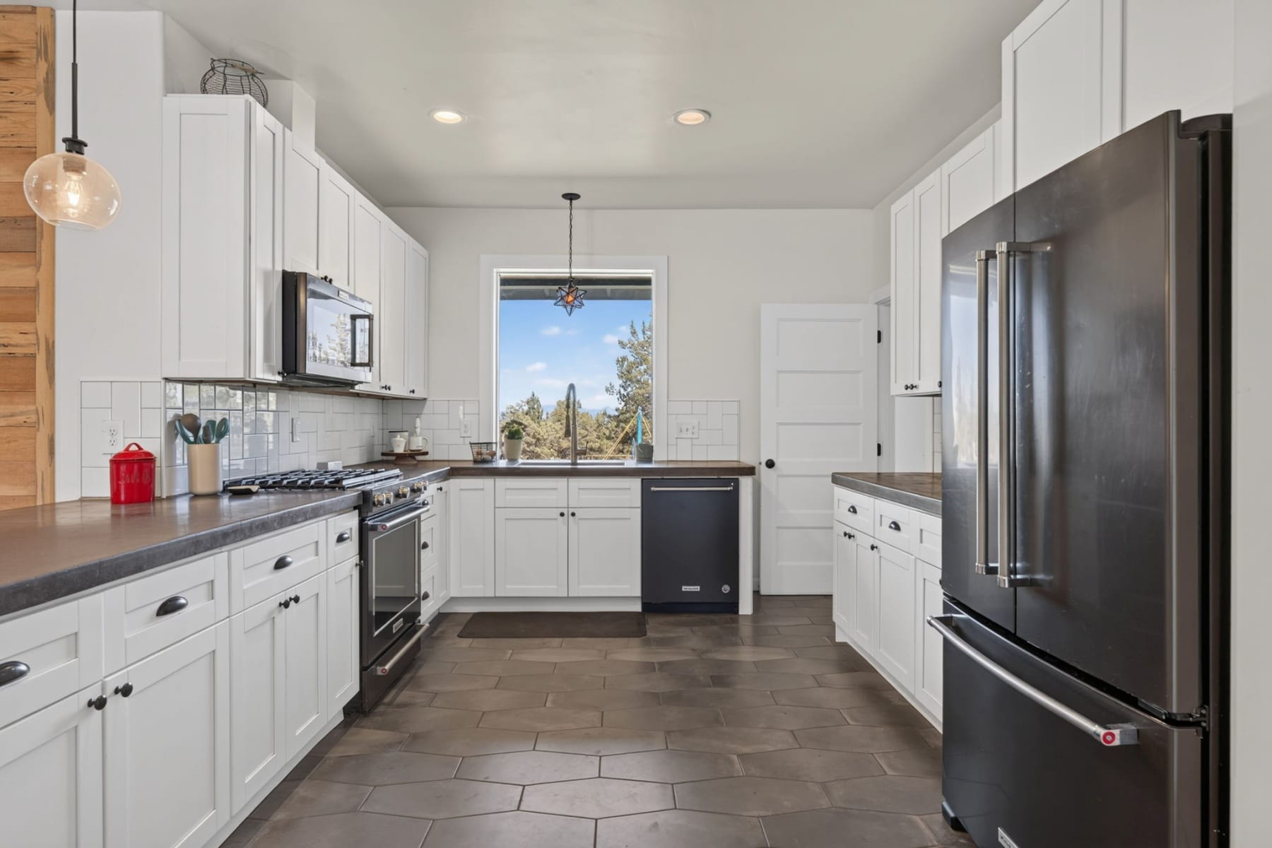  65180 78th Street Bend, OR 97703 - 物件實景