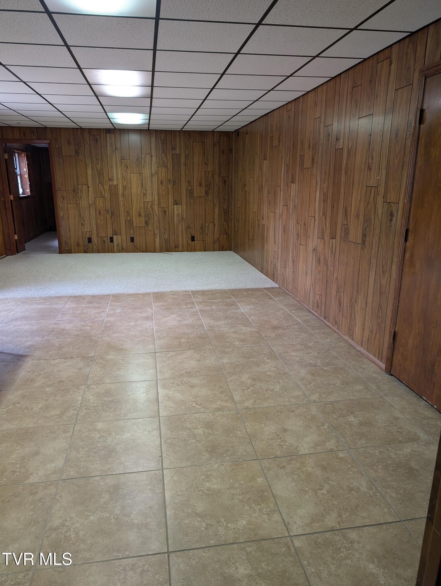 Johnson City, Tennessee, 37604, United States, 4 Bedrooms Bedrooms, ,3 BathroomsBathrooms,Residential,For Sale,1978550