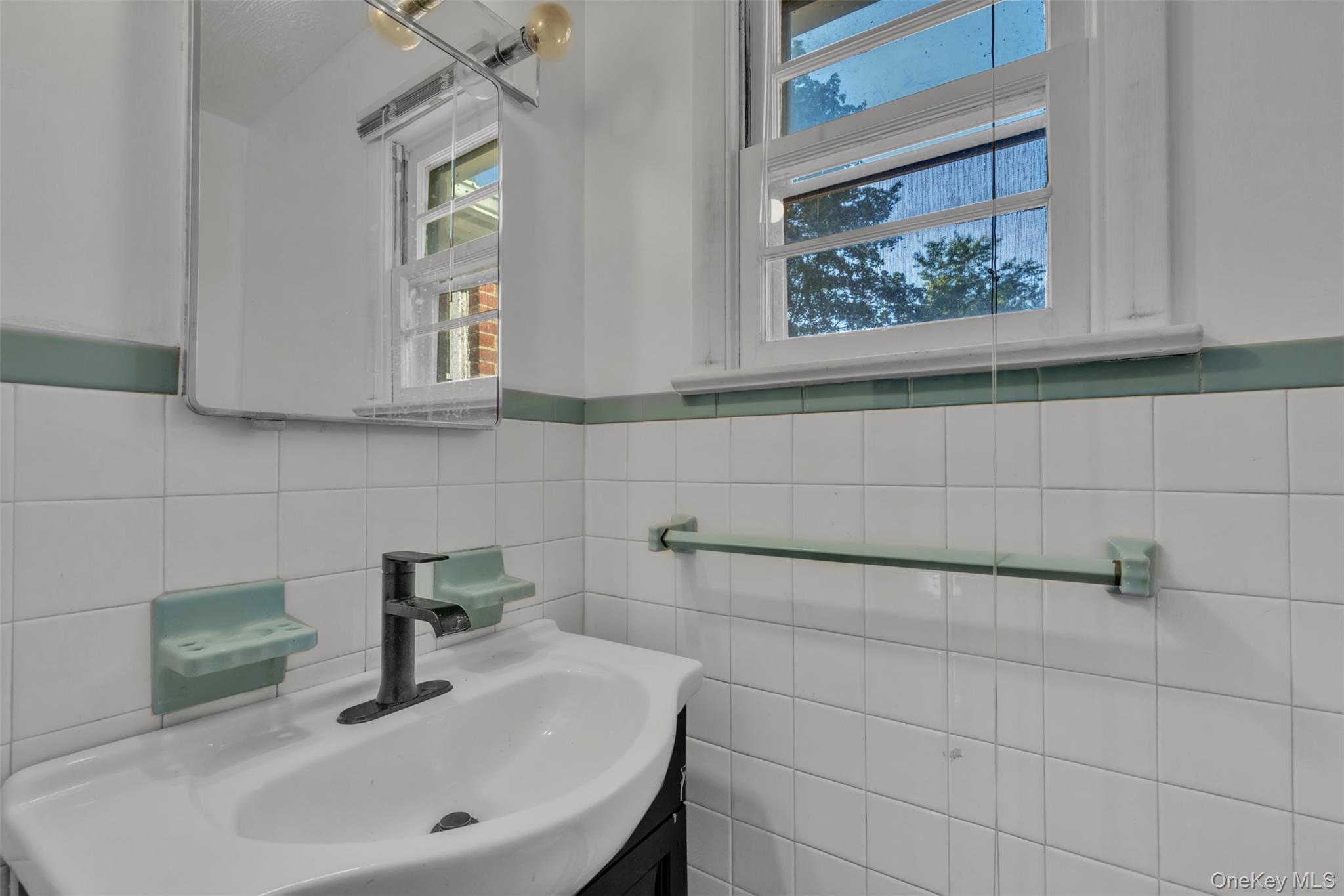 Mahopac, New York, 10541, United States, 3 Bedrooms Bedrooms, ,2 BathroomsBathrooms,Residential,For Sale,1919790