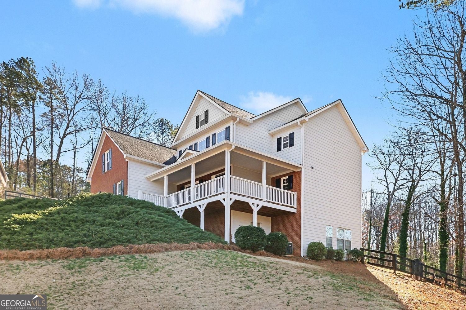 Cumming, Georgia, 30028, United States, 4 Bedrooms Bedrooms, ,4 BathroomsBathrooms,Residential,For Sale,2011406