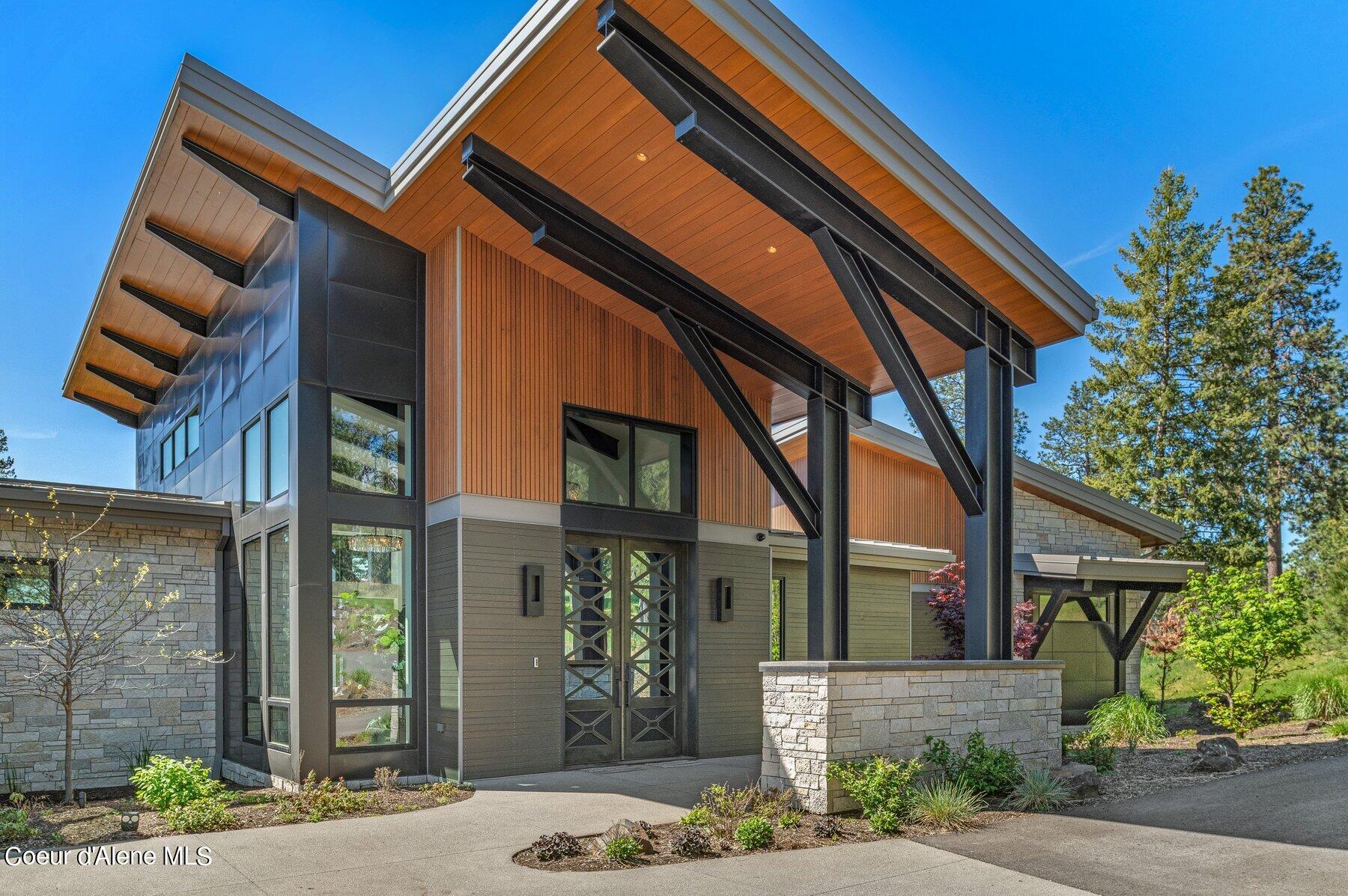 Coeur D'alene, Idaho, 83814, United States, 3 Bedrooms Bedrooms, ,2 BathroomsBathrooms,Residential,For Sale,1926176