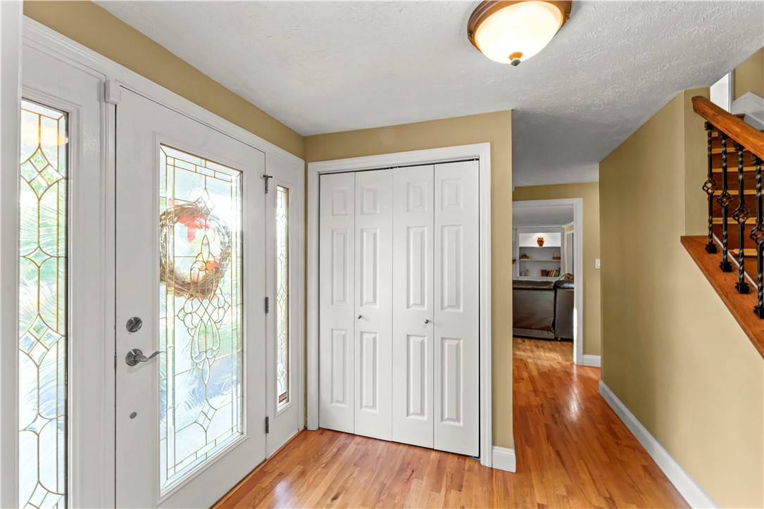 Mcmurray, Pennsylvania, 15317, United States, 4 Bedrooms Bedrooms, ,4 BathroomsBathrooms,Residential,For Sale,1976789