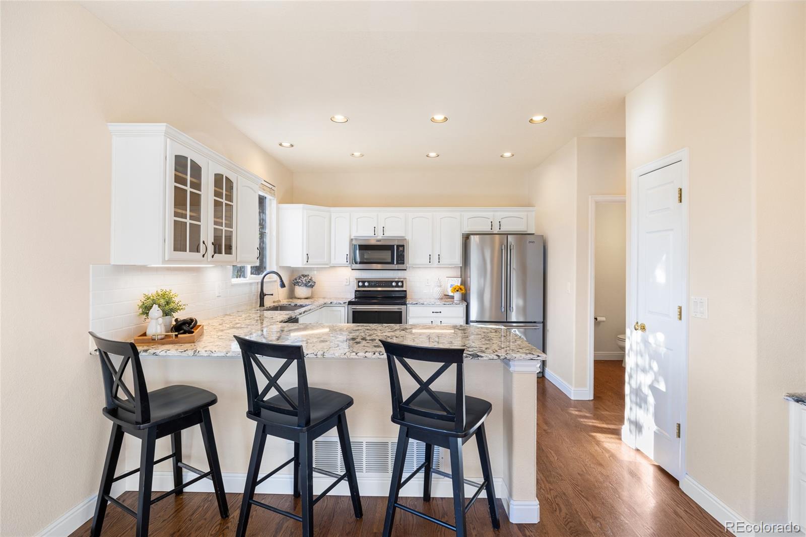 Highlands Ranch, Colorado, 80126, United States, 3 Bedrooms Bedrooms, ,3 BathroomsBathrooms,Residential,For Sale,1991923