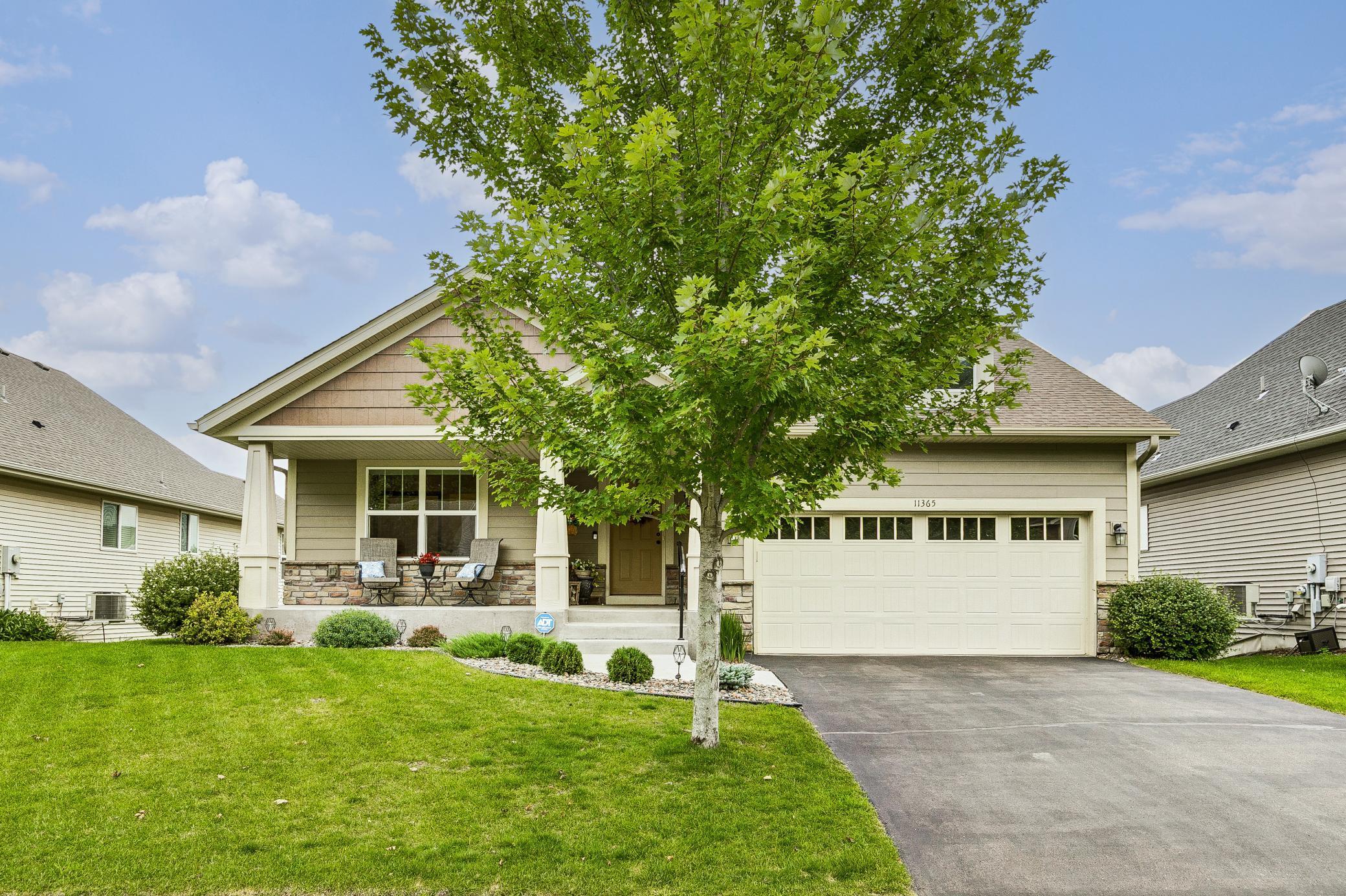 Blaine, Minnesota, 55434, United States, 3 Bedrooms Bedrooms, ,2 BathroomsBathrooms,Residential,For Sale,1933012