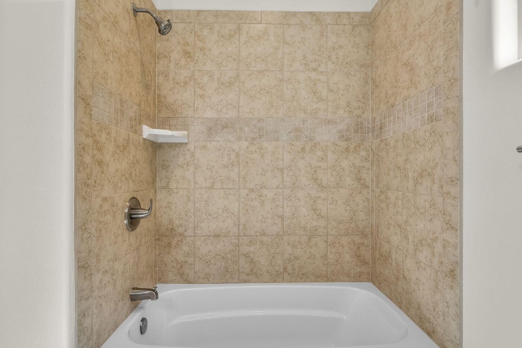  1605 Golden Gate Way¦Nogales, AZ - 物件實景