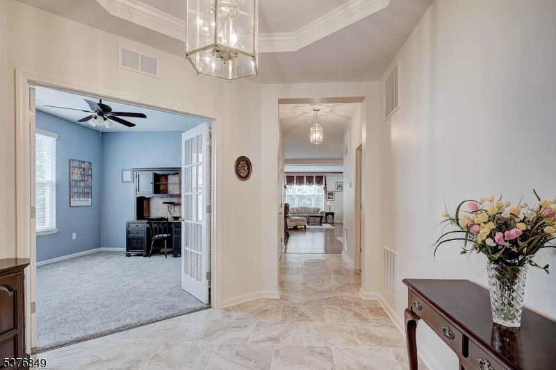 Franklin Twp., New Jersey, 08873, United States, 3 Bedrooms Bedrooms, ,2 BathroomsBathrooms,Residential,For Sale,1926291