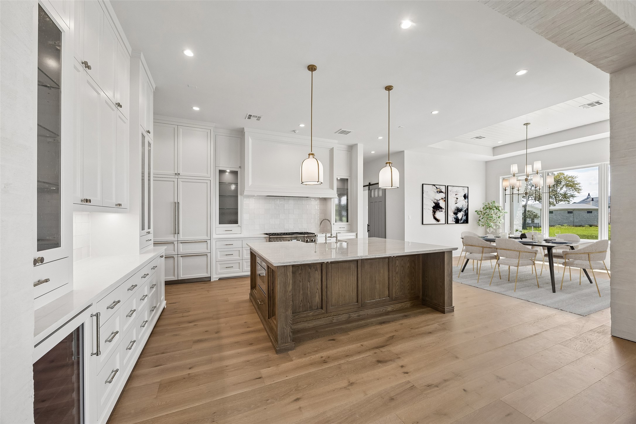  2418 Emerie Arbor Lane - 物件實景