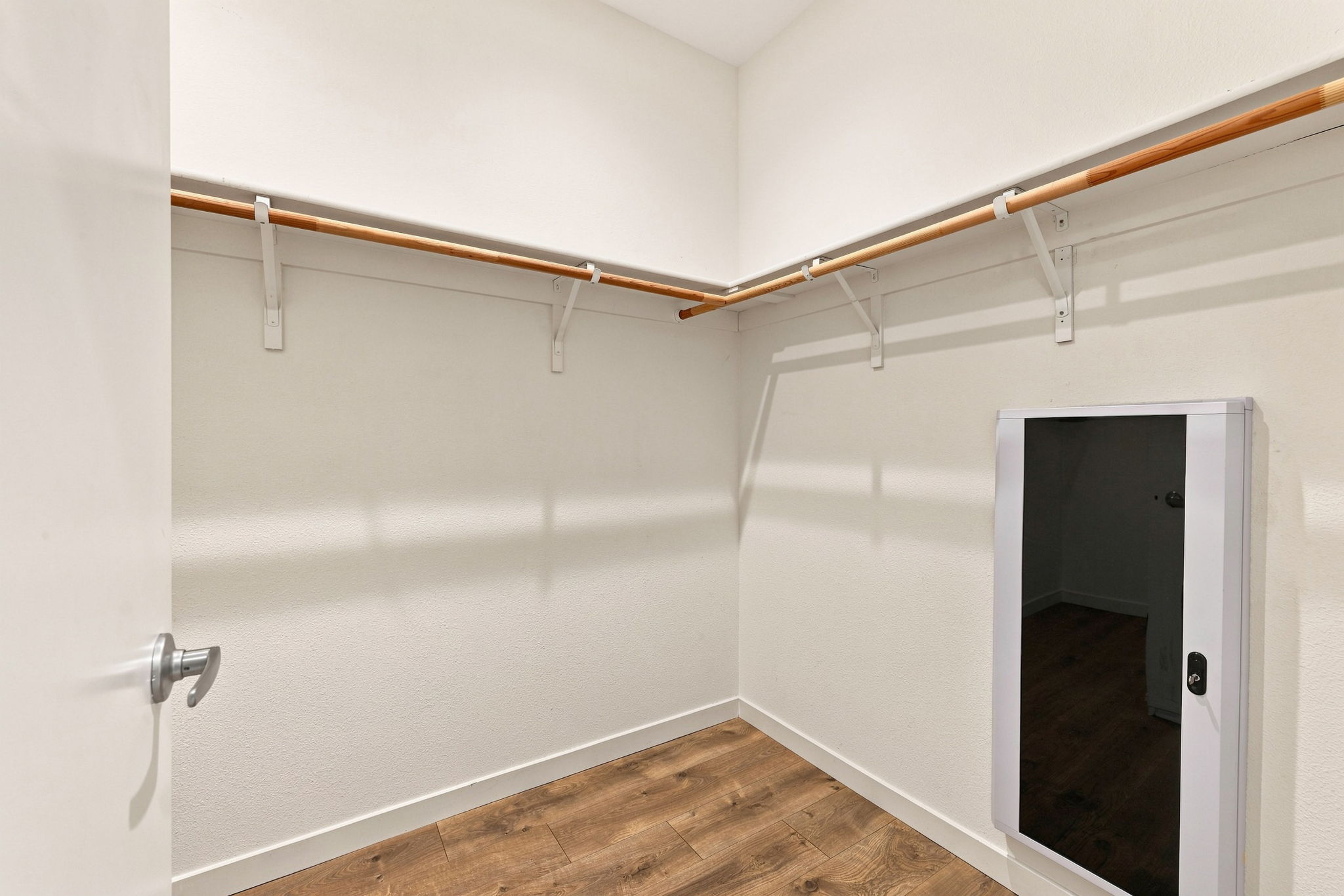  453 Crate Avenue, Sacramento, CA 95818 - 物件實景