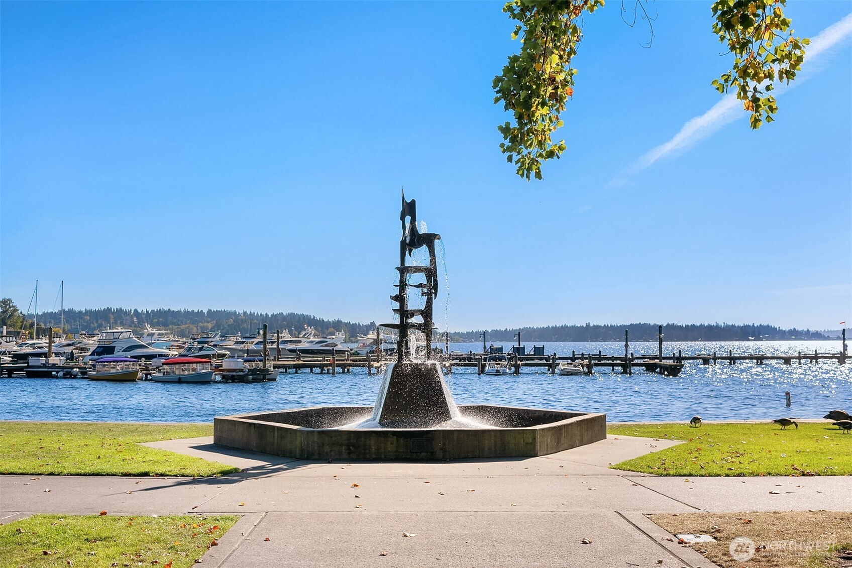 Kirkland, Washington, 98033, United States, 2 Bedrooms Bedrooms, ,1 BathroomBathrooms,Residential,For Sale,1856808