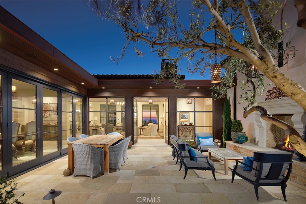 Dana Point, California, 92629, United States, 4 Bedrooms Bedrooms, ,6 BathroomsBathrooms,Residential,For Sale,1804585