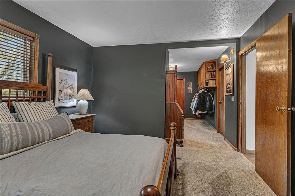 Holdingford, Minnesota, 56340, United States, 5 Bedrooms Bedrooms, ,2 BathroomsBathrooms,Residential,For Sale,1977131