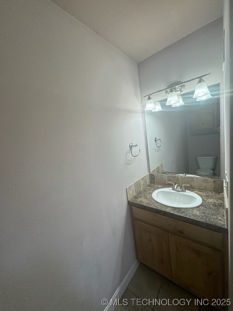 Tahlequah, Oklahoma, 74464, United States, 6 Bedrooms Bedrooms, ,8 BathroomsBathrooms,Residential,For Sale,1932775