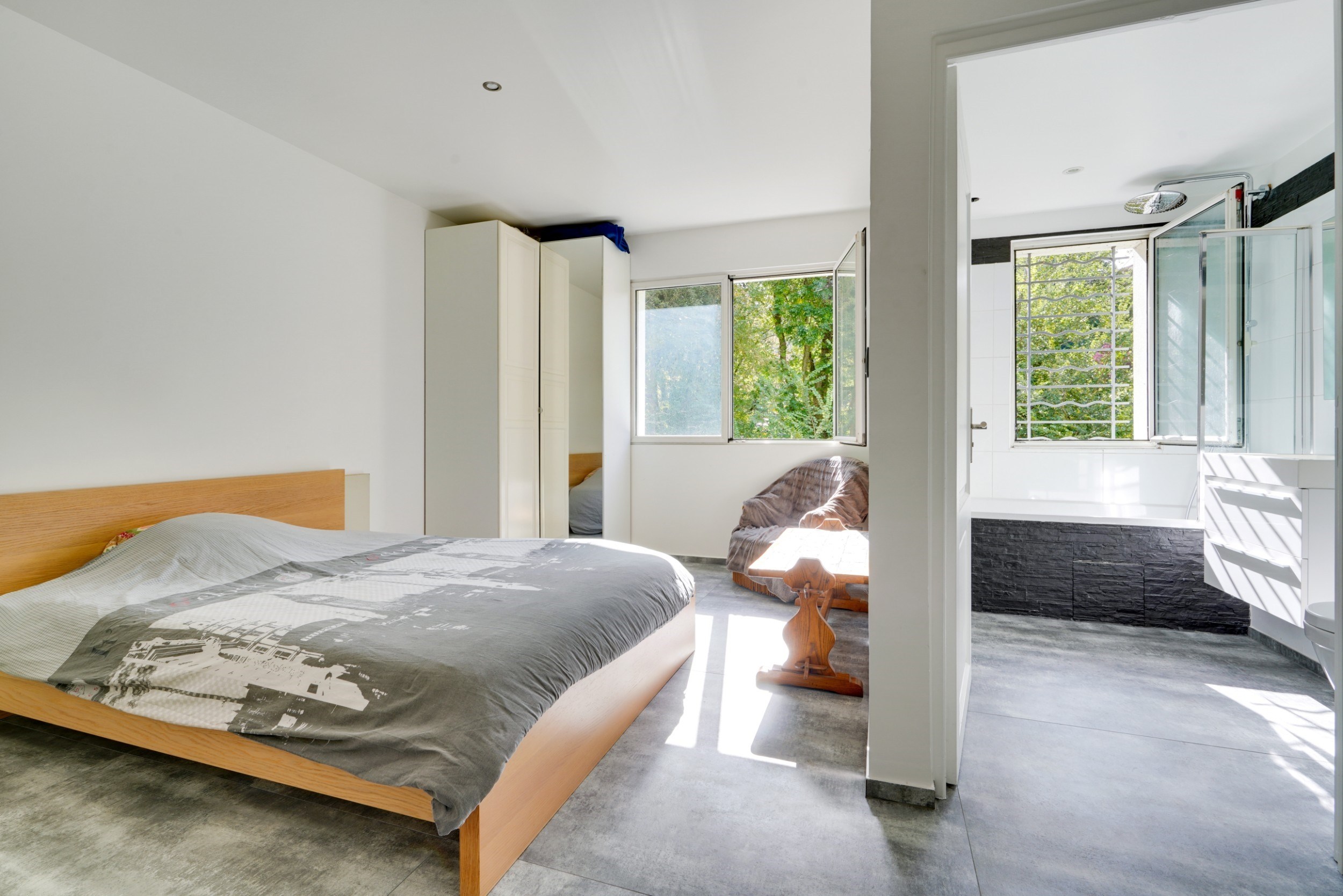  LE PERREUX-SUR-MARNE – WATERFRONT CONTEMPORARY ESTATE ON THE BANKS OF THE MARNE… - 物件實景
