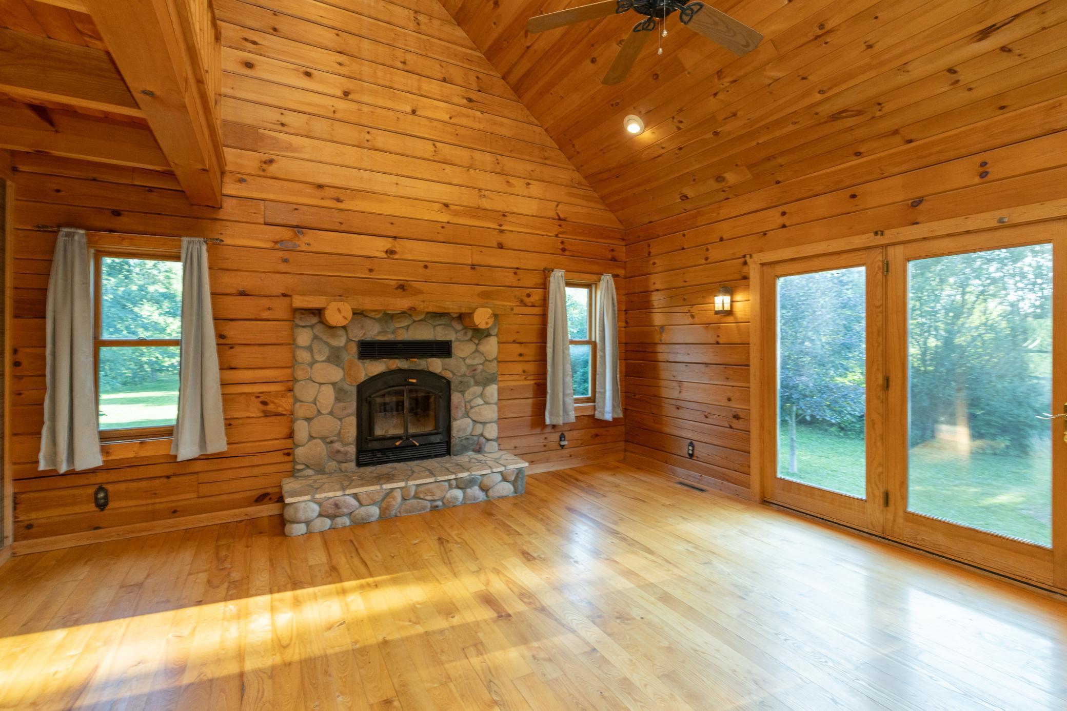 Martell Twp, Wisconsin, 54022, United States, 4 Bedrooms Bedrooms, ,2 BathroomsBathrooms,Residential,For Sale,1907651