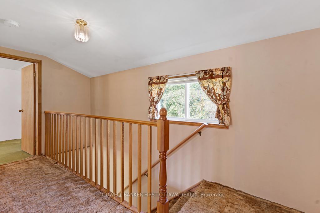 LANARK HIGHLANDS, Ontario, K0G 1K0, CA, 3 Bedrooms Bedrooms, ,Residential,For Sale,1947994