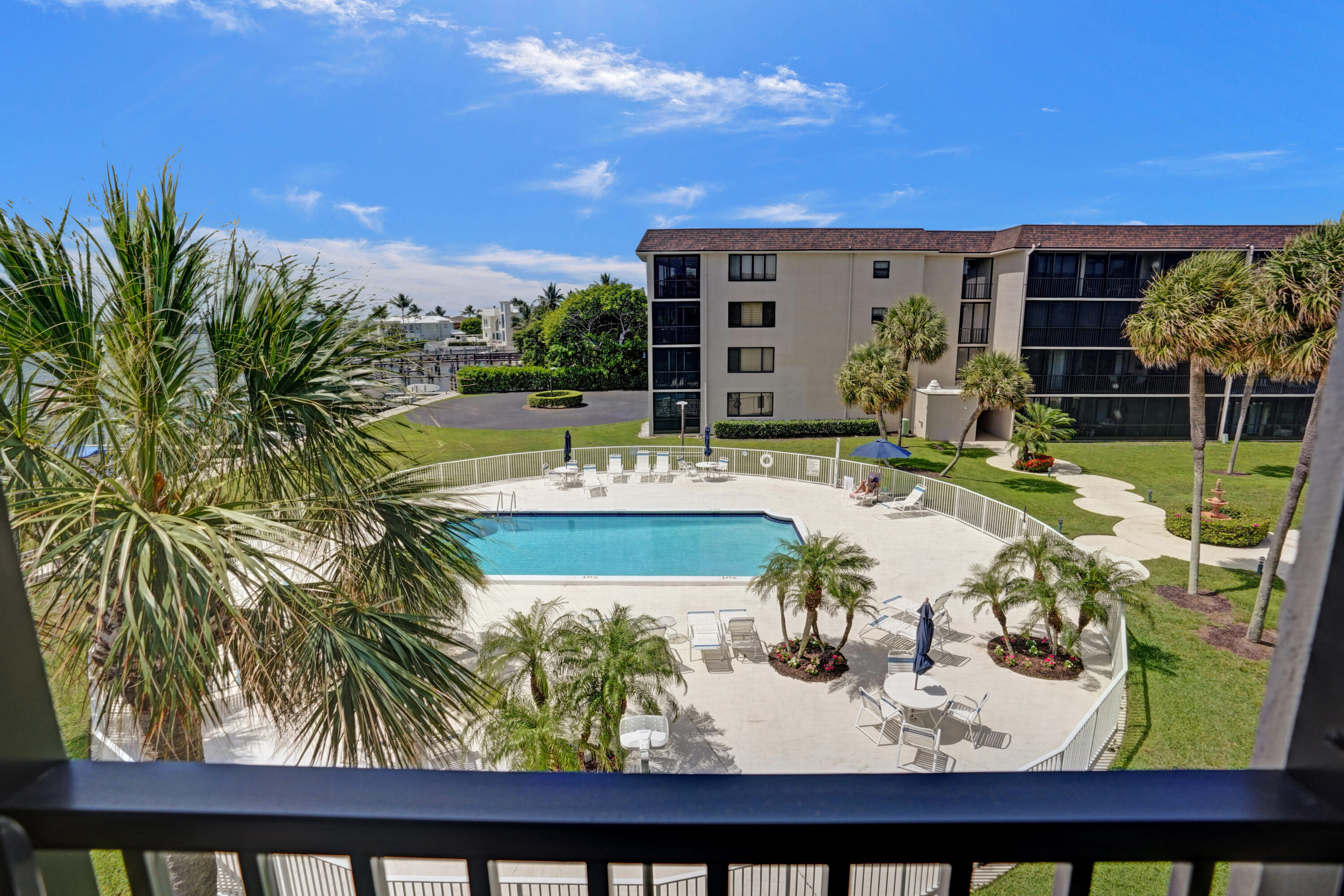 Boynton Beach, Florida, 33435, United States, 2 Bedrooms Bedrooms, ,2 BathroomsBathrooms,Residential,For Sale,1849946