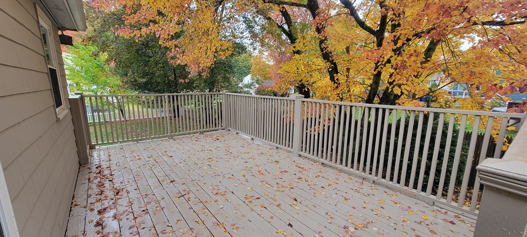 Reading, Massachusetts, 01867, United States, 3 Bedrooms Bedrooms, ,2 BathroomsBathrooms,Residential,For Sale,1982944