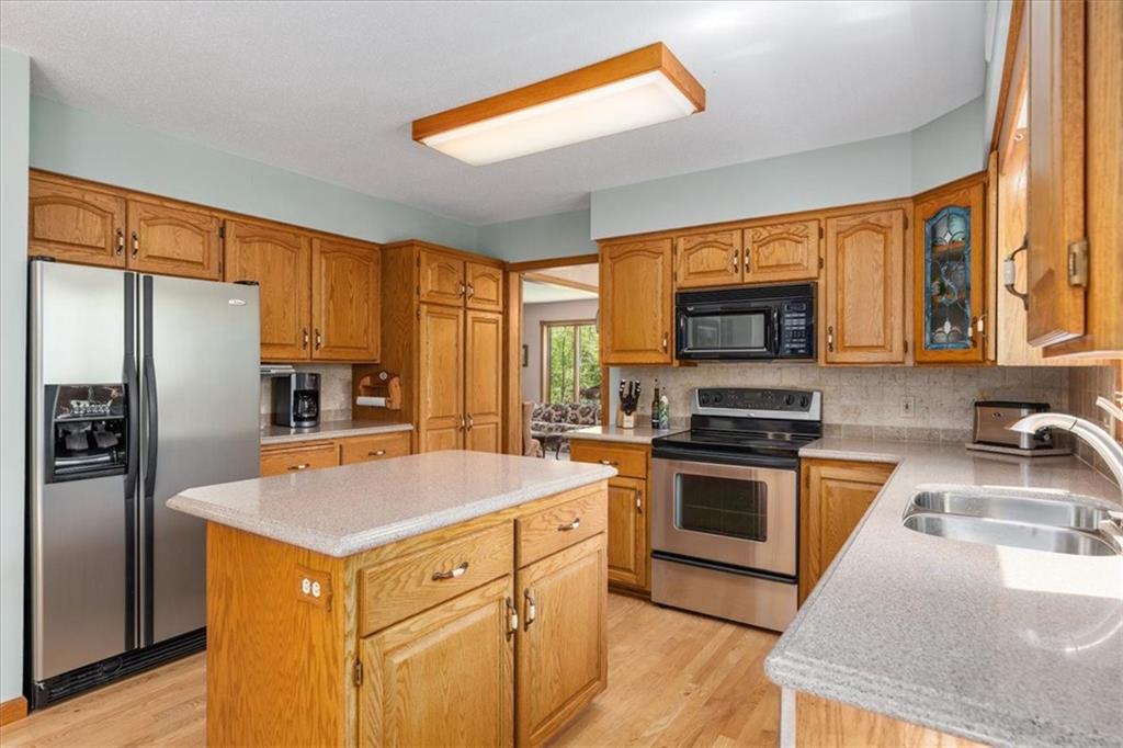 New Richmond, Wisconsin, 54017, United States, 3 Bedrooms Bedrooms, ,3 BathroomsBathrooms,Residential,For Sale,1826974
