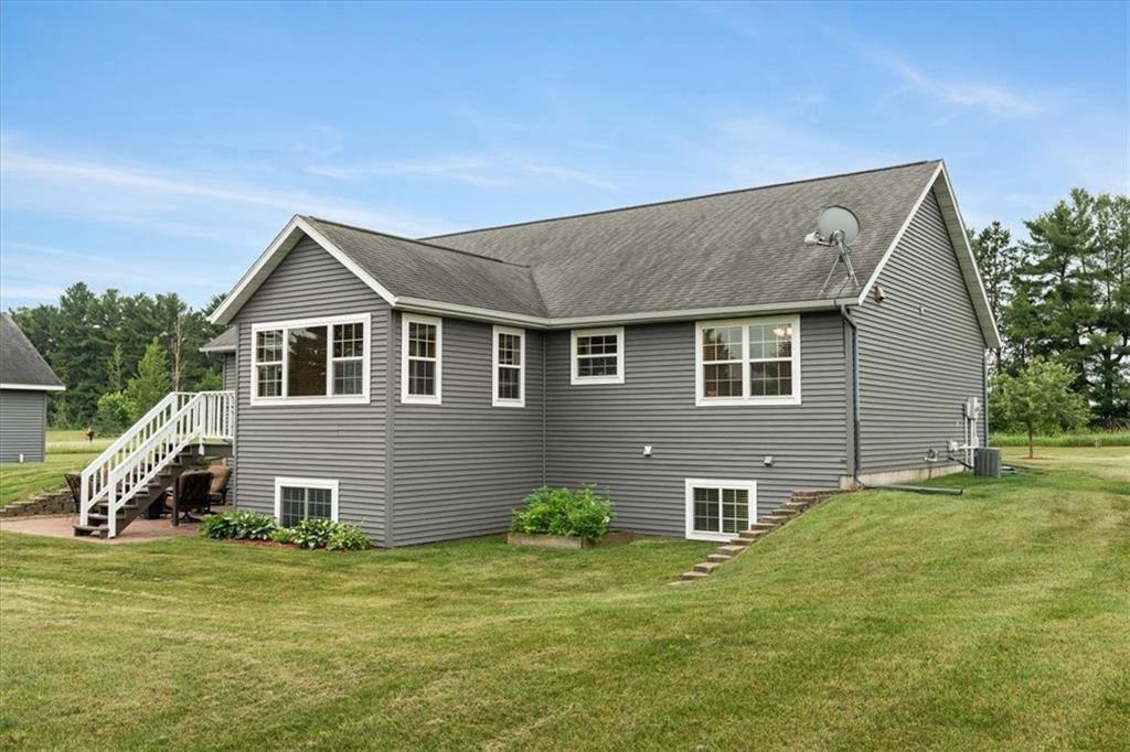 Elk Mound, Wisconsin, 54739, United States, 4 Bedrooms Bedrooms, ,3 BathroomsBathrooms,Residential,For Sale,1885061