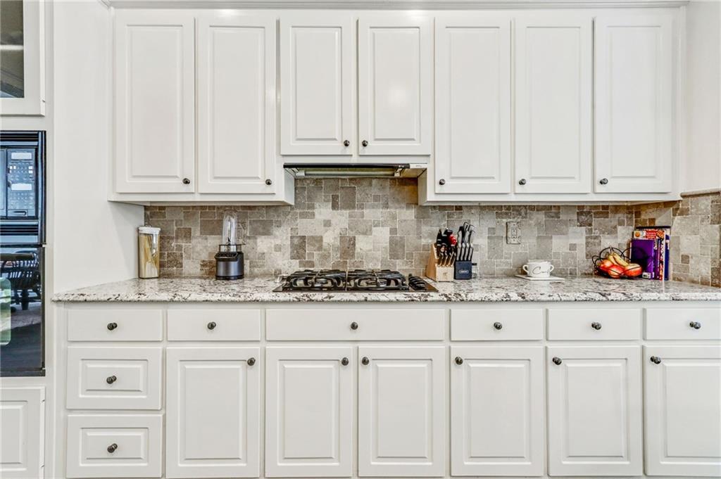 Cumming, Georgia, 30041, United States, 4 Bedrooms Bedrooms, ,4 BathroomsBathrooms,Residential,For Sale,1989909